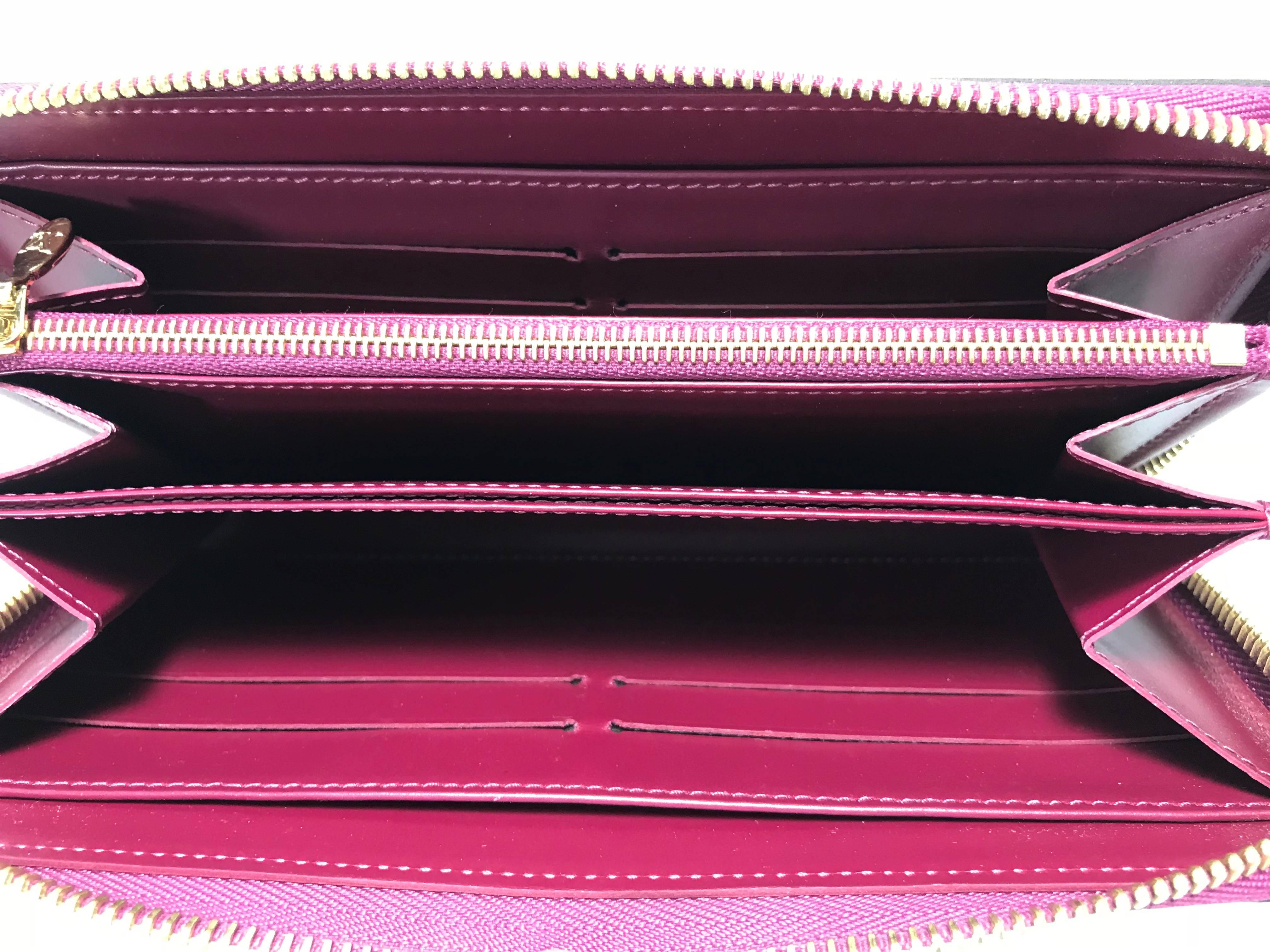  Louis Vuitton Vernis Zippy Wallet in Rouge Fauviste For Sale 2