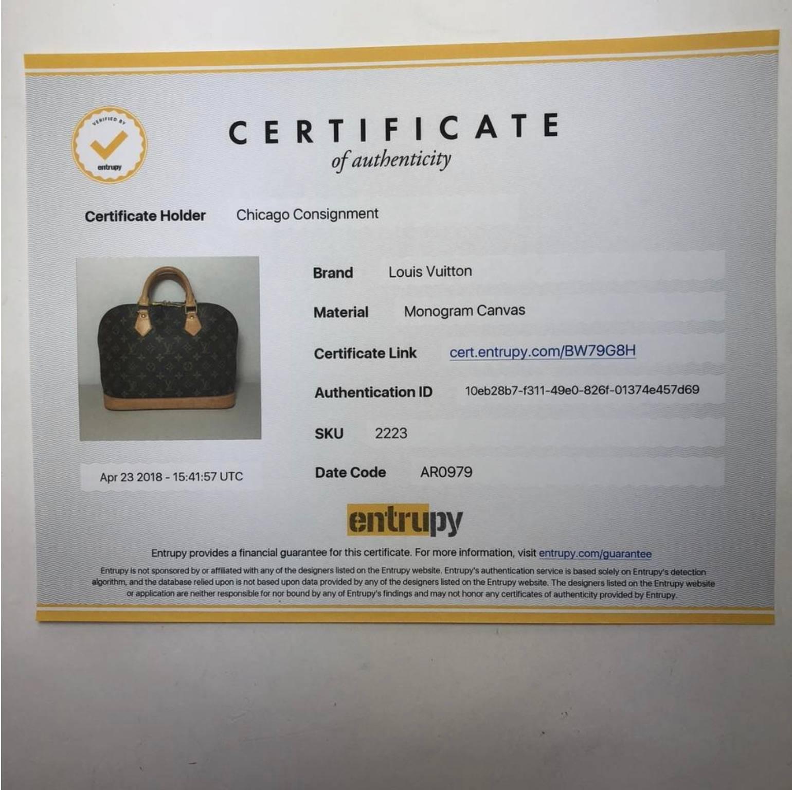 MODEL - Louis Vuitton Monogram Alma PM

CONDITION - Very Good. Clean and light vachette, watermarks on base and lower trim. No rips, holes, tears, stains or odors. Piece maintains original shape without cracks or creases. Bright and shiny hardware.
