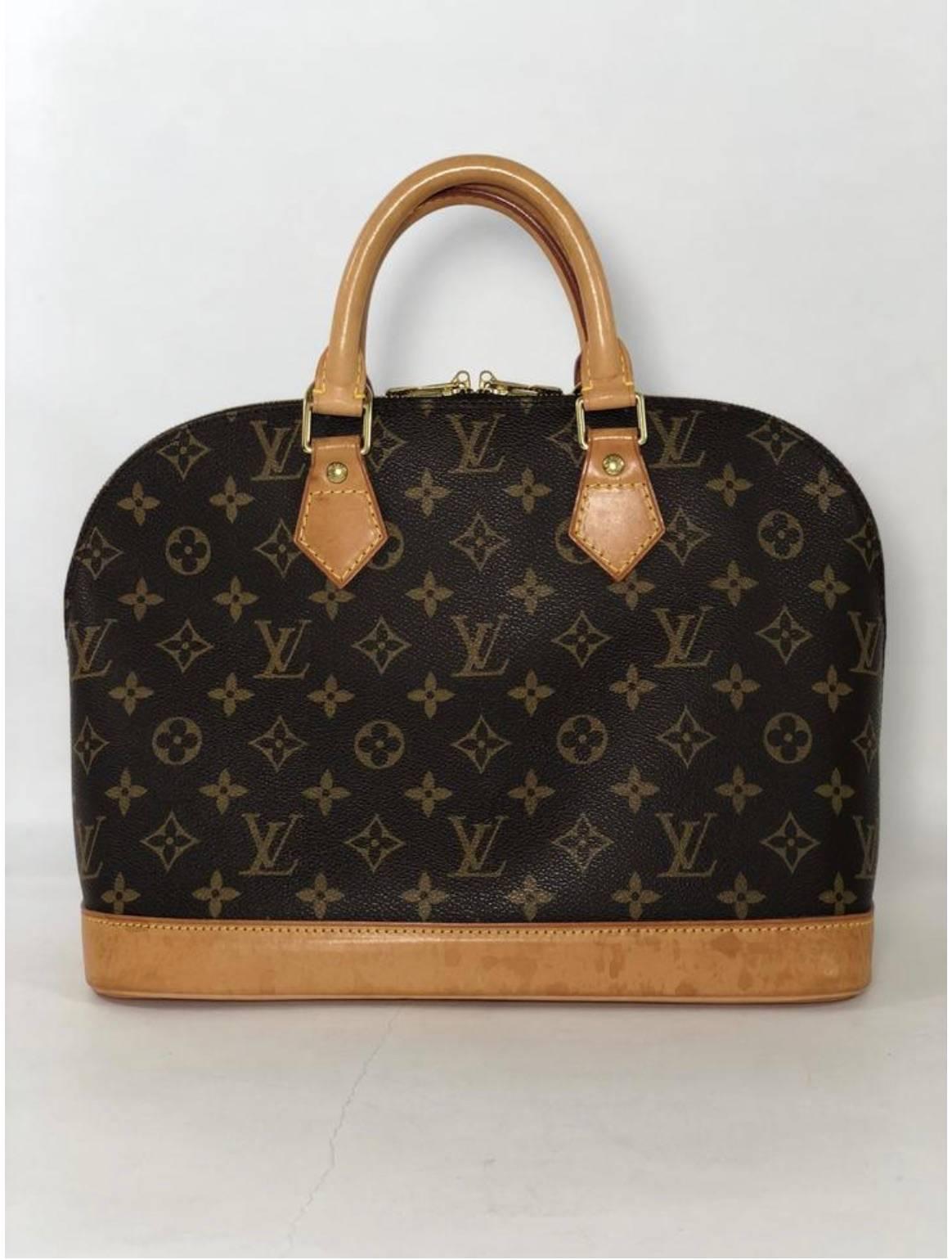 Louis Vuitton Monogram Alma PM Top Handle Bag In Good Condition For Sale In Saint Charles, IL