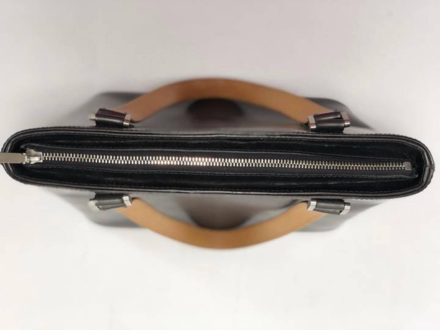 Women's or Men's Louis Vuitton Matte Vernis Stockton in Grey Shoulder Bag