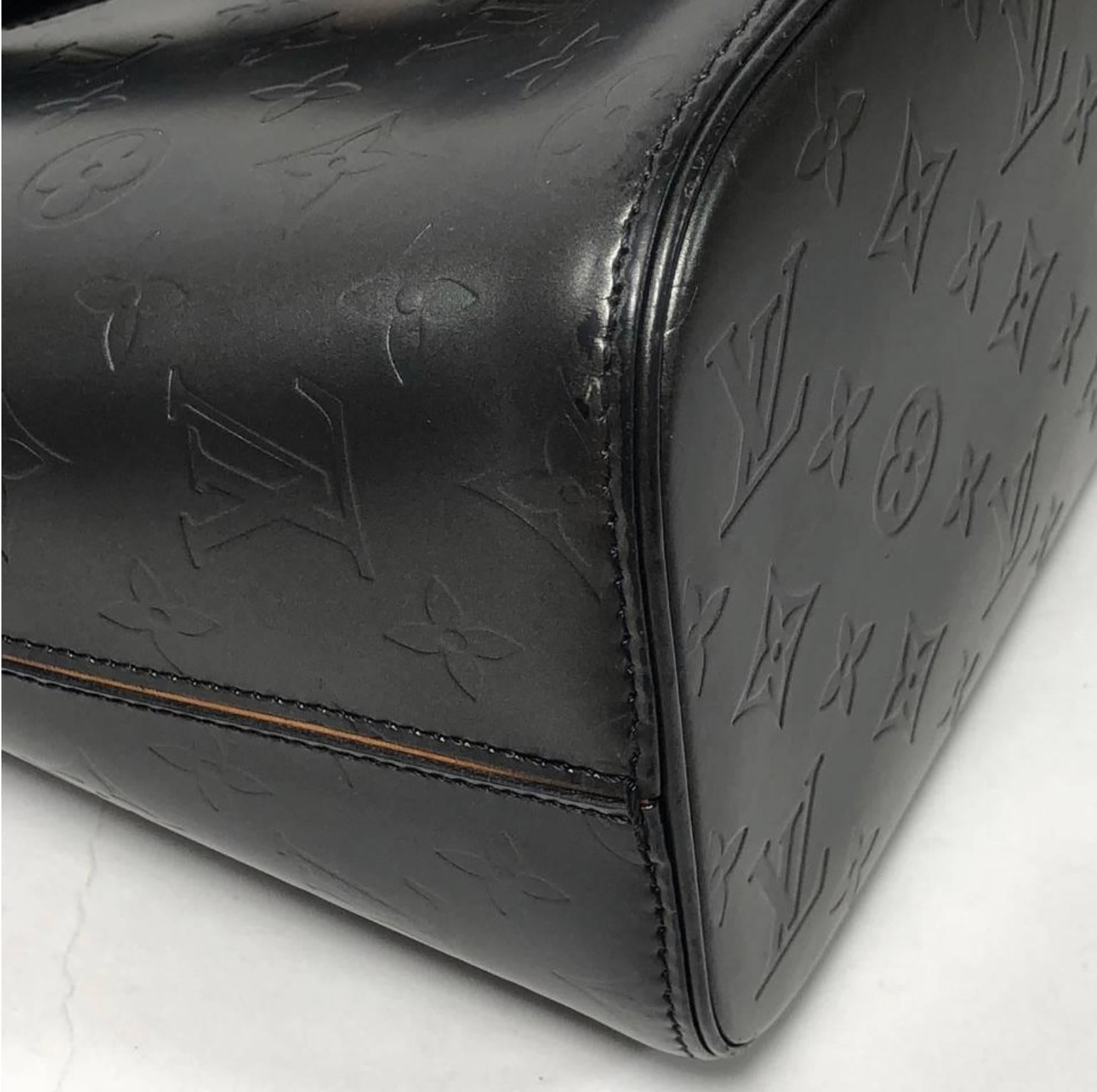 Louis Vuitton Matte Vernis Stockton in Grey Shoulder Bag 2
