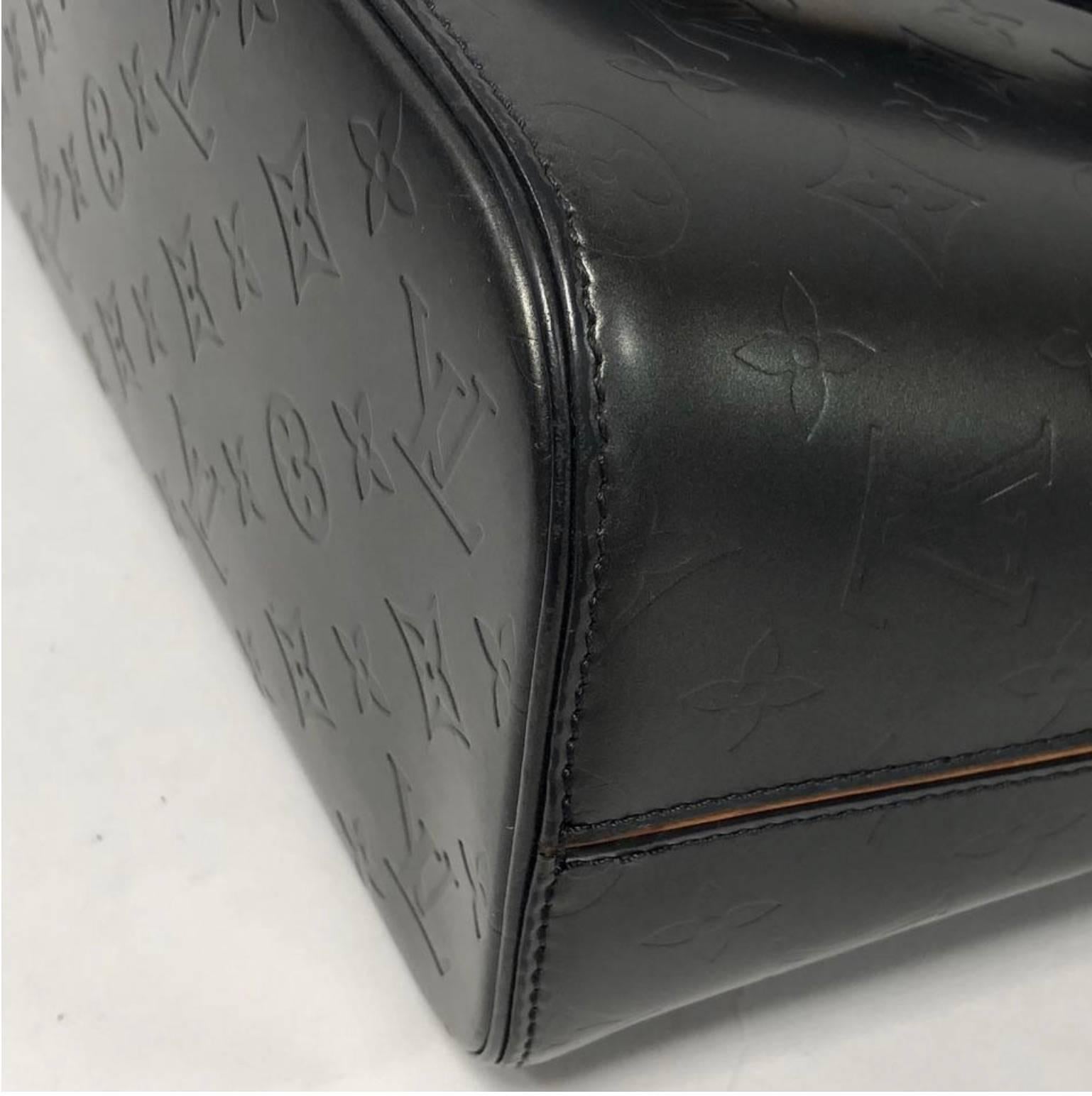 Louis Vuitton Matte Vernis Stockton in Grey Shoulder Bag 3