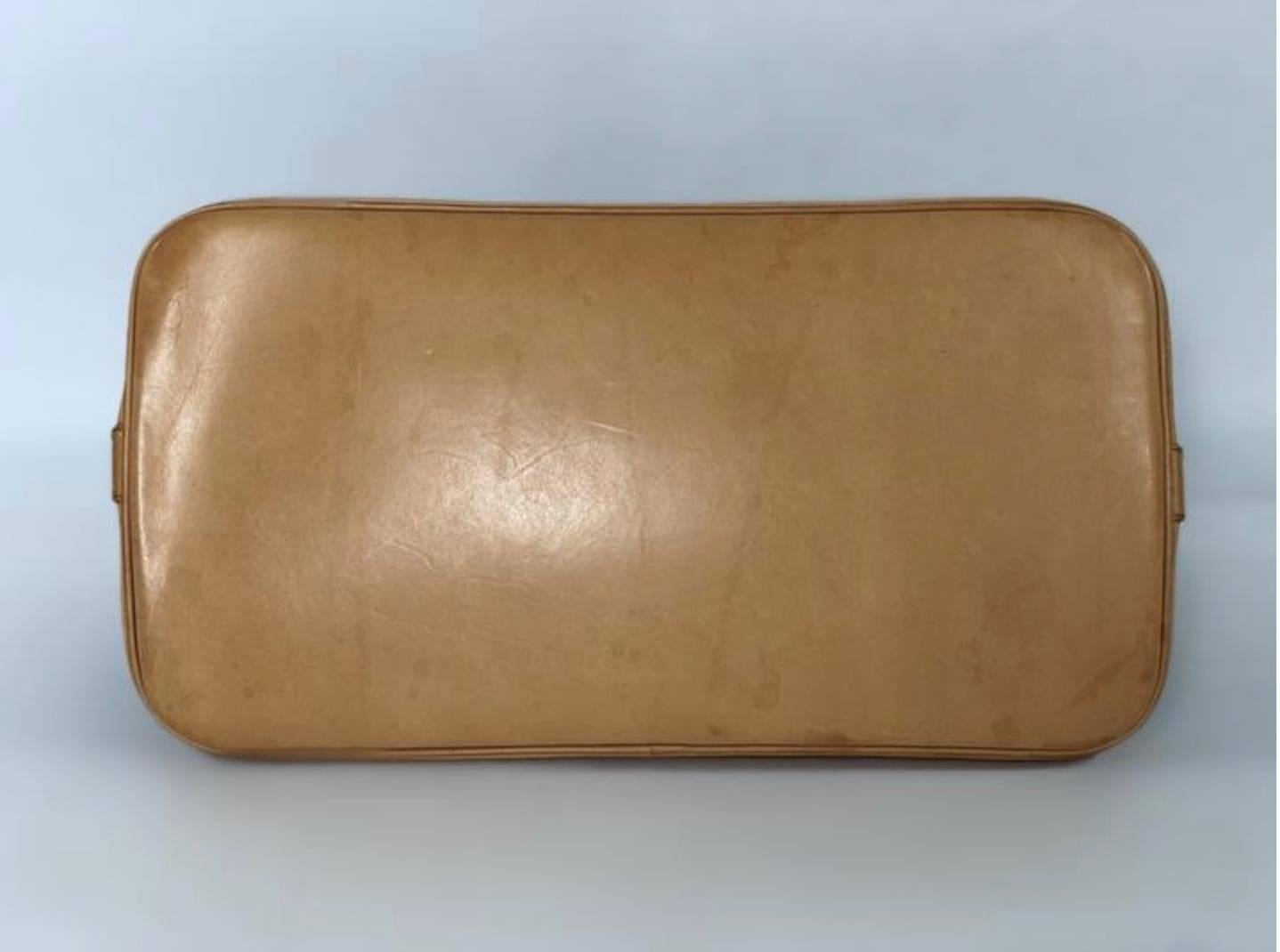 Louis Vuitton Monogram Alma PM Satchel Bag For Sale 2