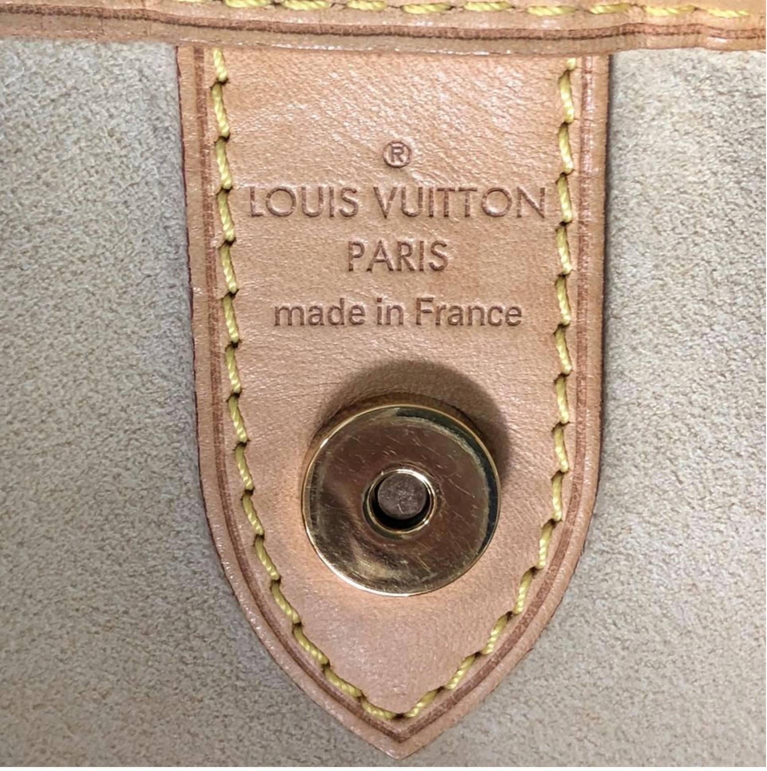 Louis Vuitton Monogram Galliera PM Hobo Handbag For Sale 6