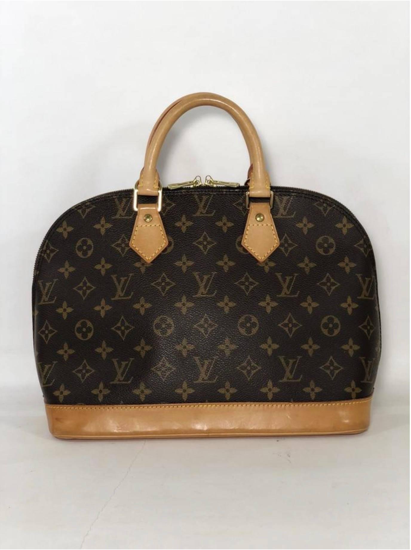 Women's or Men's Louis Vuitton Monogram Alma PM Satchel Handbag For Sale