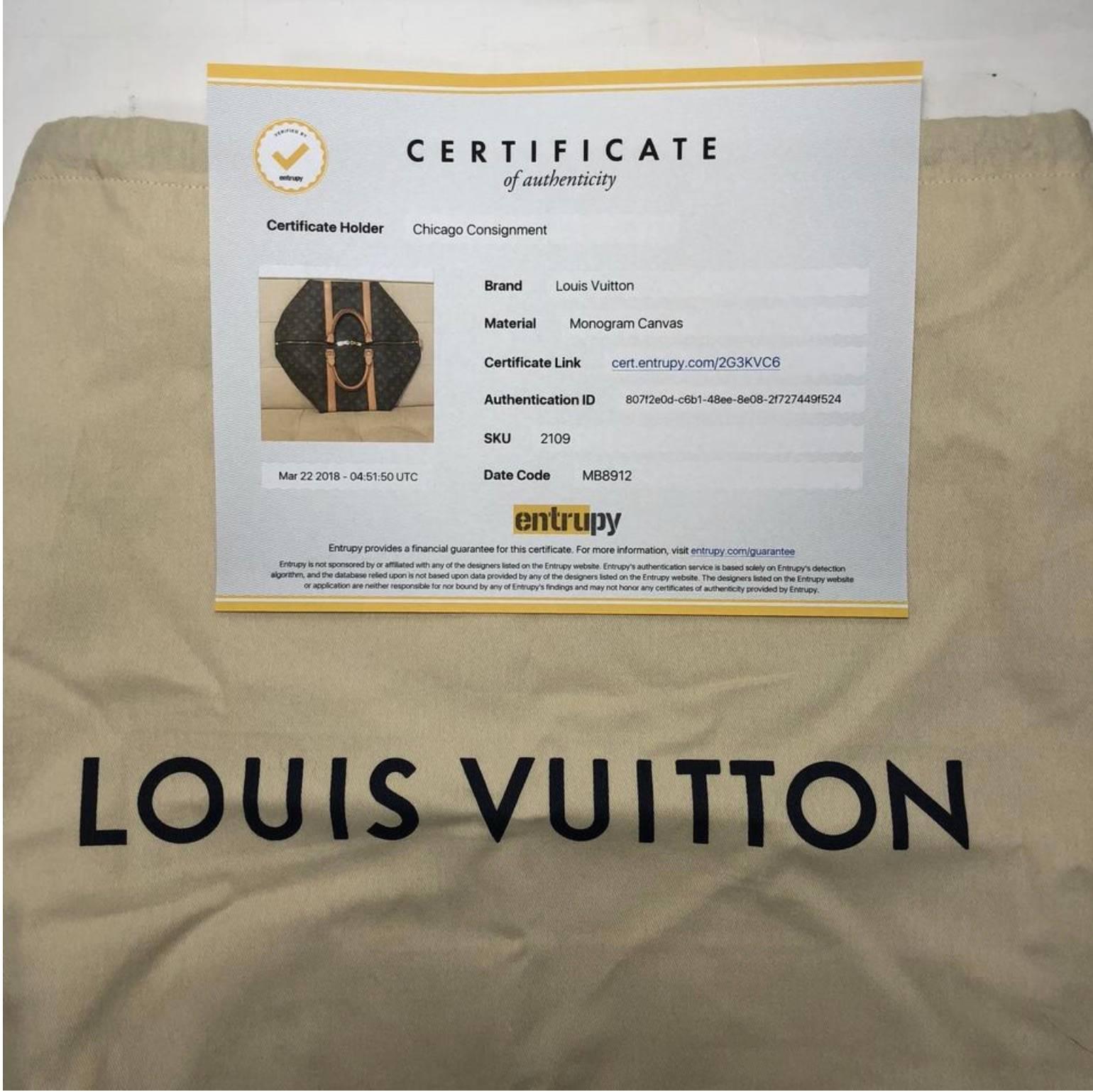 MODEL - Louis Vuitton Monogram Keepall 50

CONDITION - Very Good. Light to medium vachette with watermarking and scuffing, no dryness and no cracking. Bright and shiny hardware with no tarnishing or chipping. No rips, holes, tears, stains or odors.