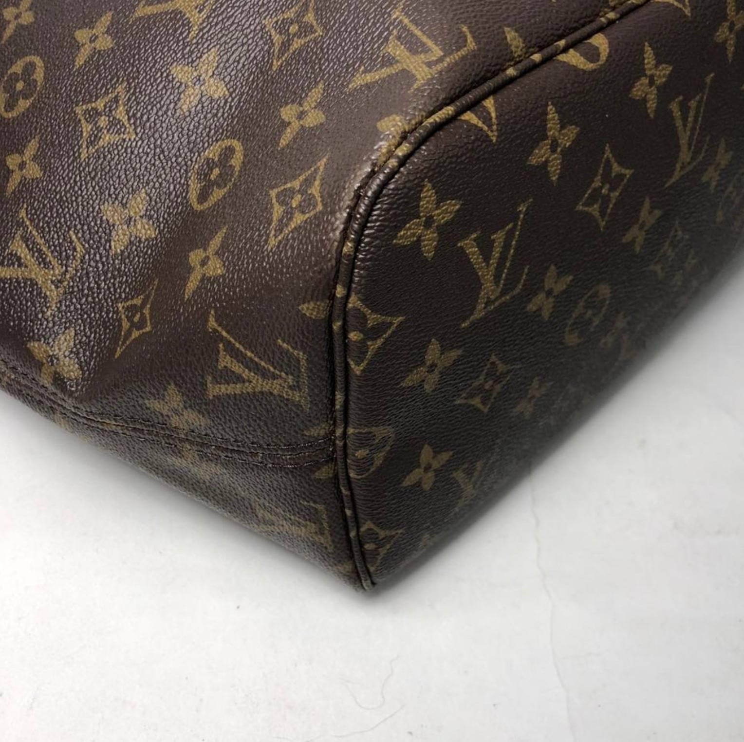 Louis Vuitton Monogram Neverfull MM Tote Handbag 1