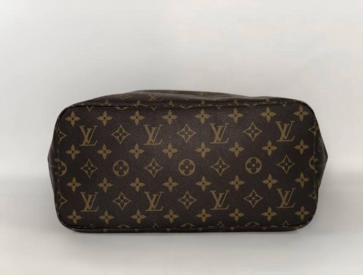 Louis Vuitton Monogram Neverfull MM Tote Handbag 3