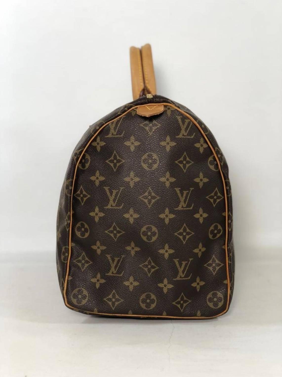 Louis Vuitton Monogram Speedy 40 Satchel Handbag In Good Condition In Saint Charles, IL