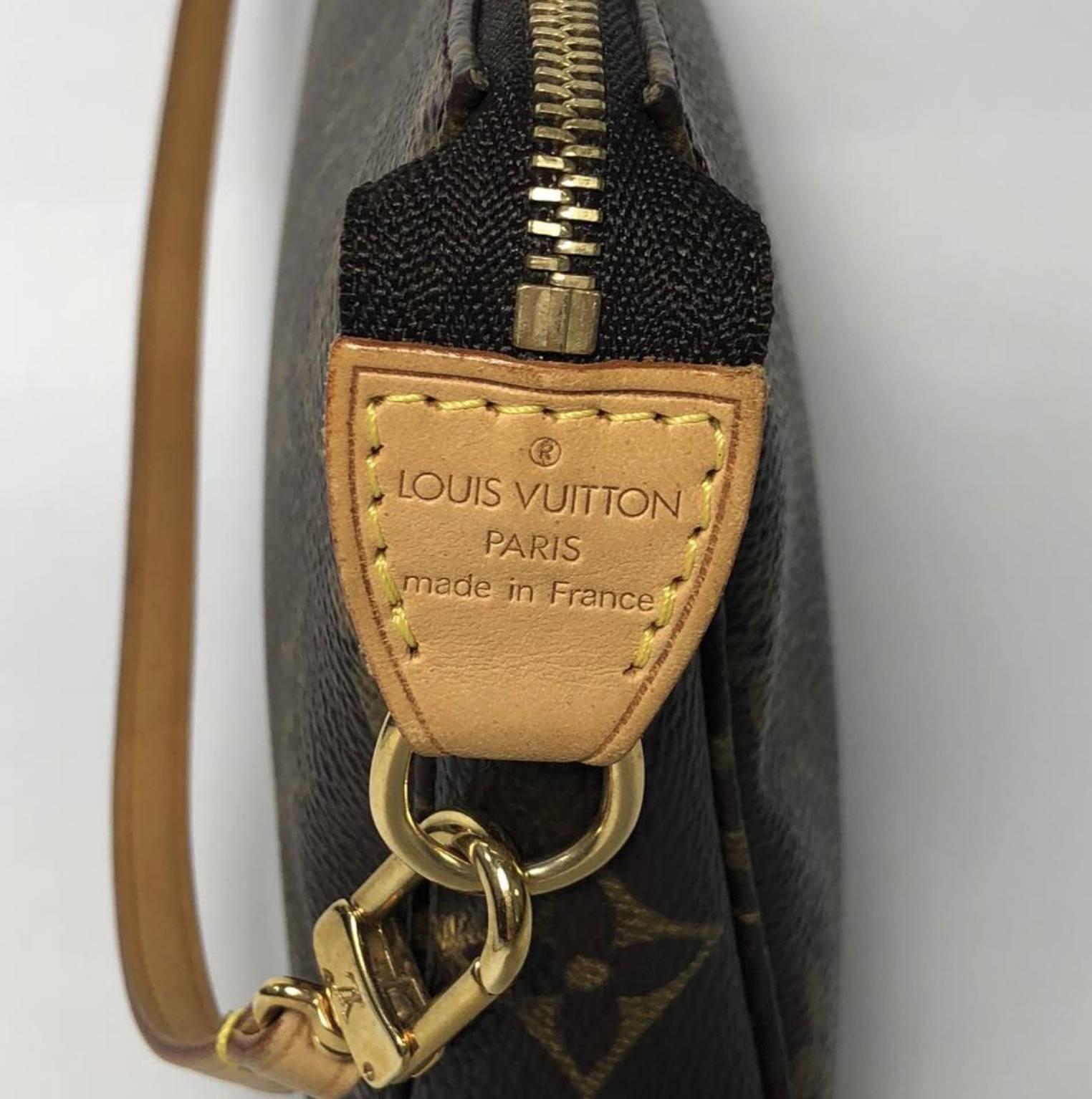 Louis Vuitton Monogram Pochette Accessories Wristlet Handbag 5