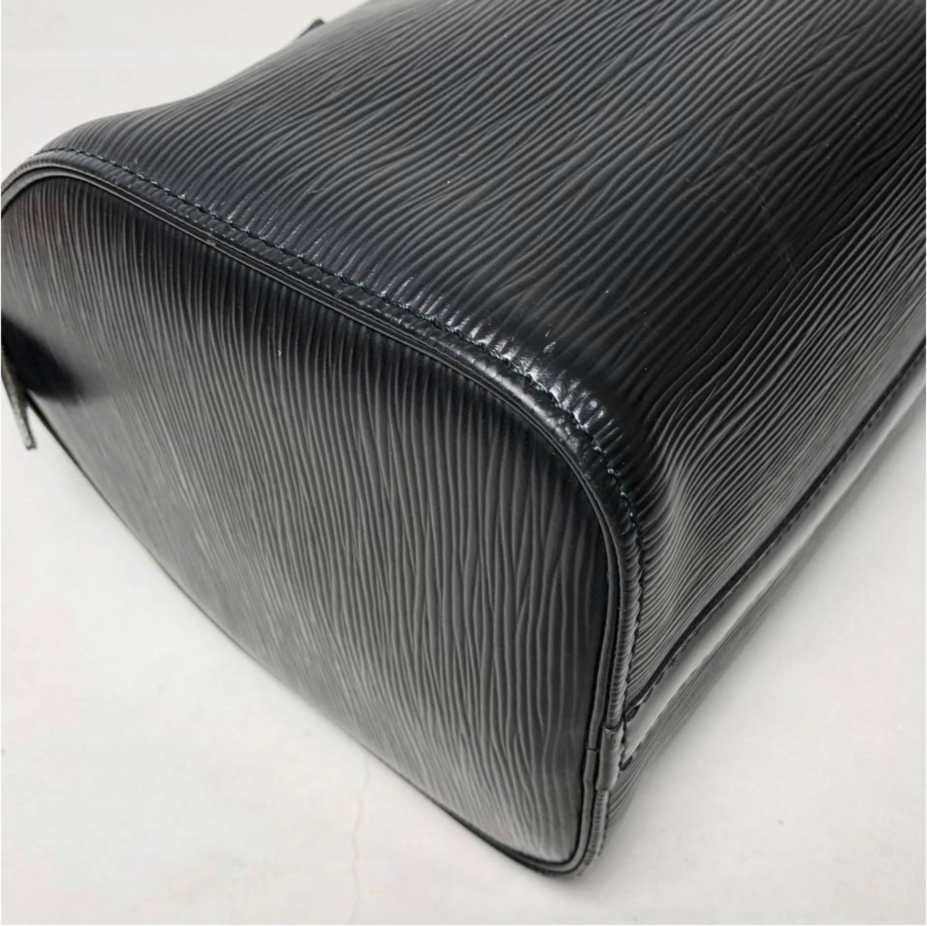 Louis Vuitton Epi Speedy 25 in Black Satchel Handbag 2
