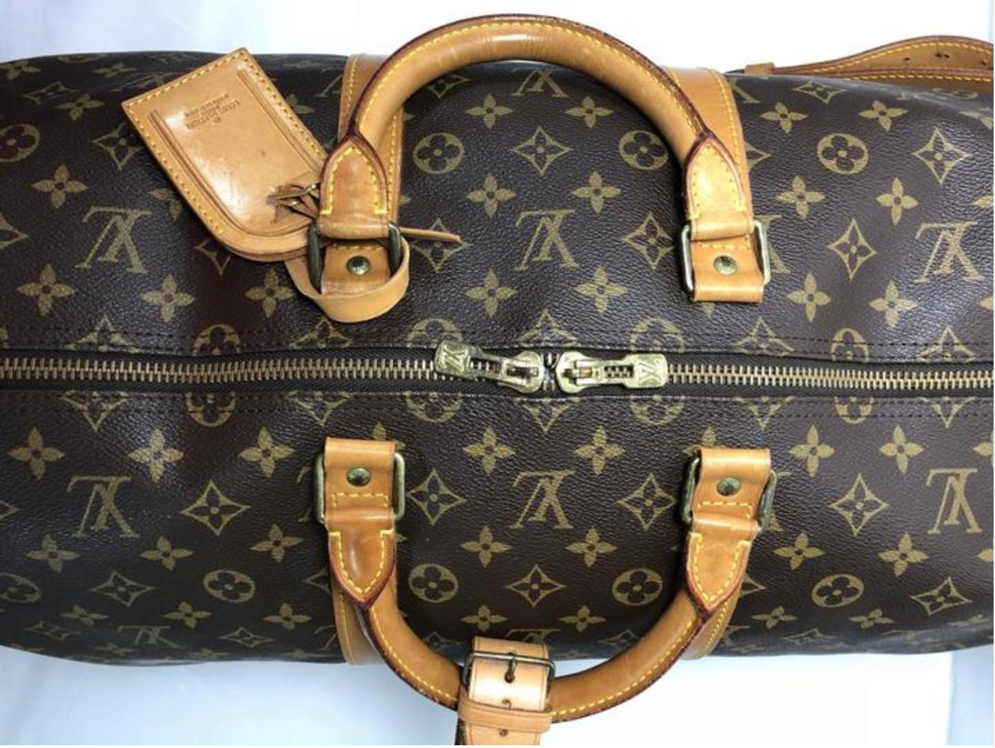 Women's or Men's Louis Vuitton Monogram Keepall Bandoliere 55 Travel Handbag