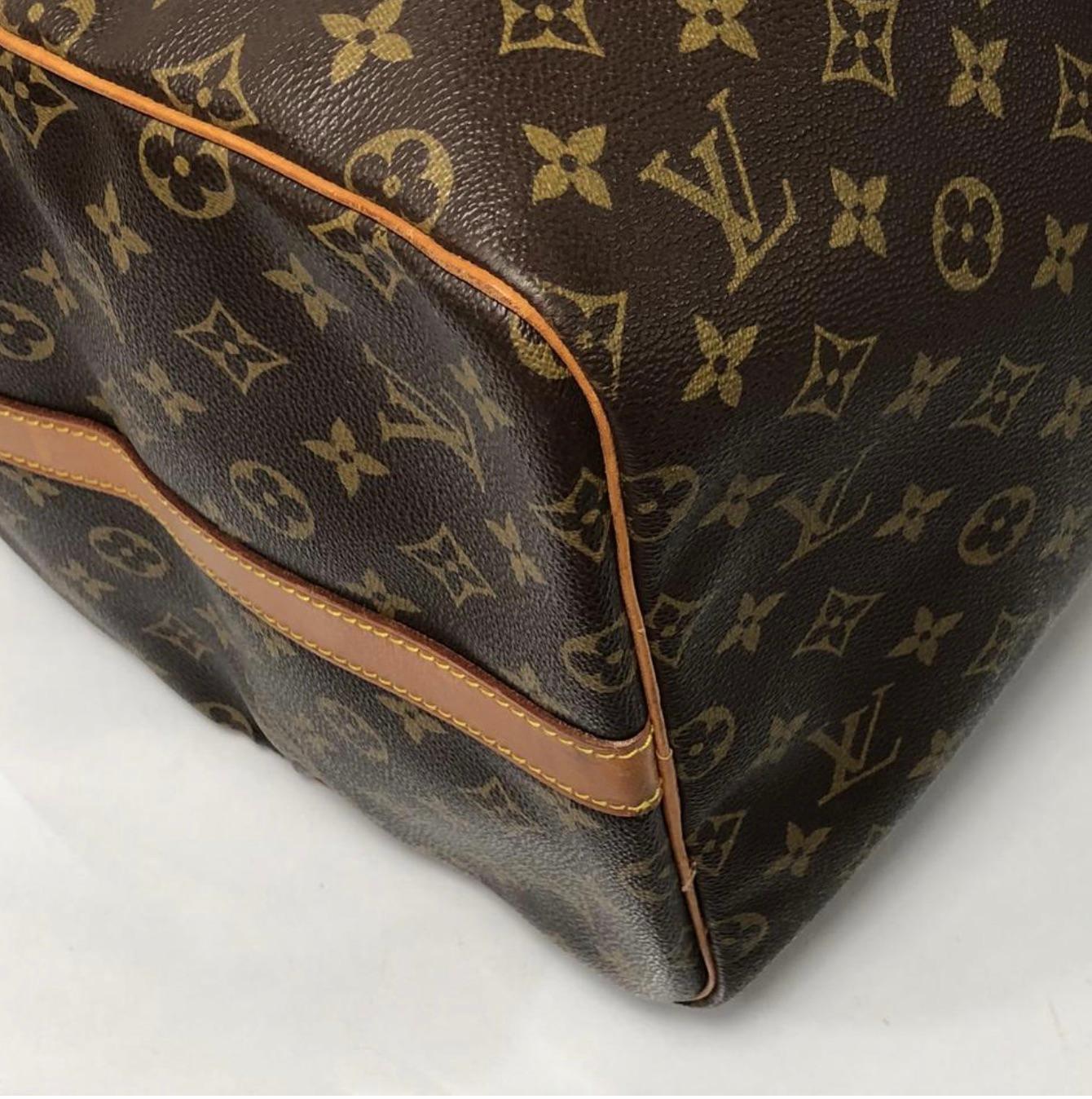 Louis Vuitton Monogram Keepall Bandoliere 55 Travel Handbag 3