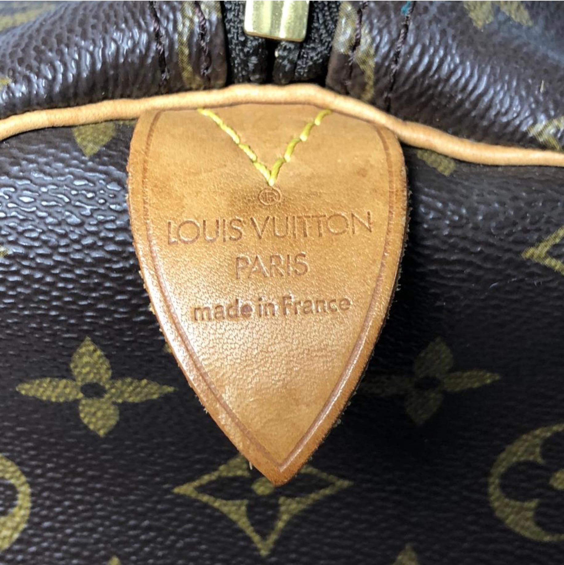 Louis Vuitton Monogram Keepall 55 Travel Handbag For Sale 6