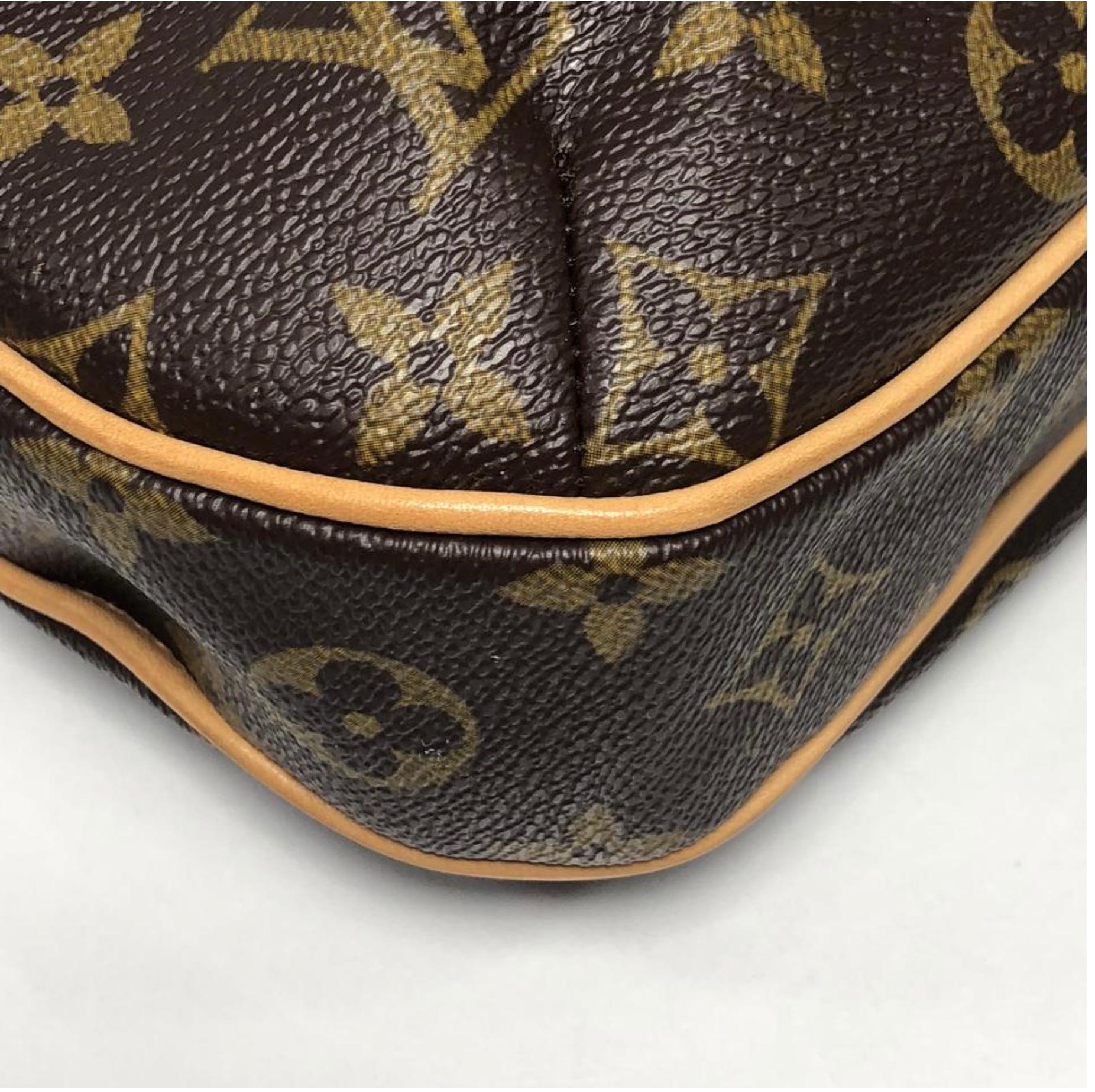 Louis Vuitton Monogram Odeon MM Crossbody Handbag 4