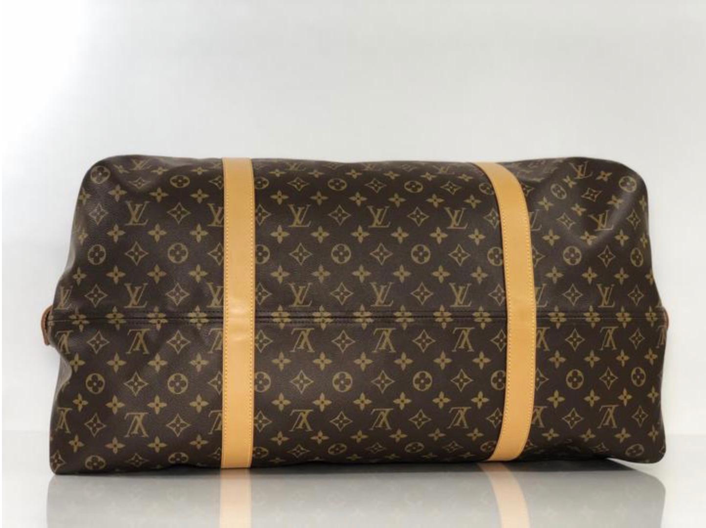 Women's or Men's Louis Vuitton Monogram Kabul Travel Bag For Sale