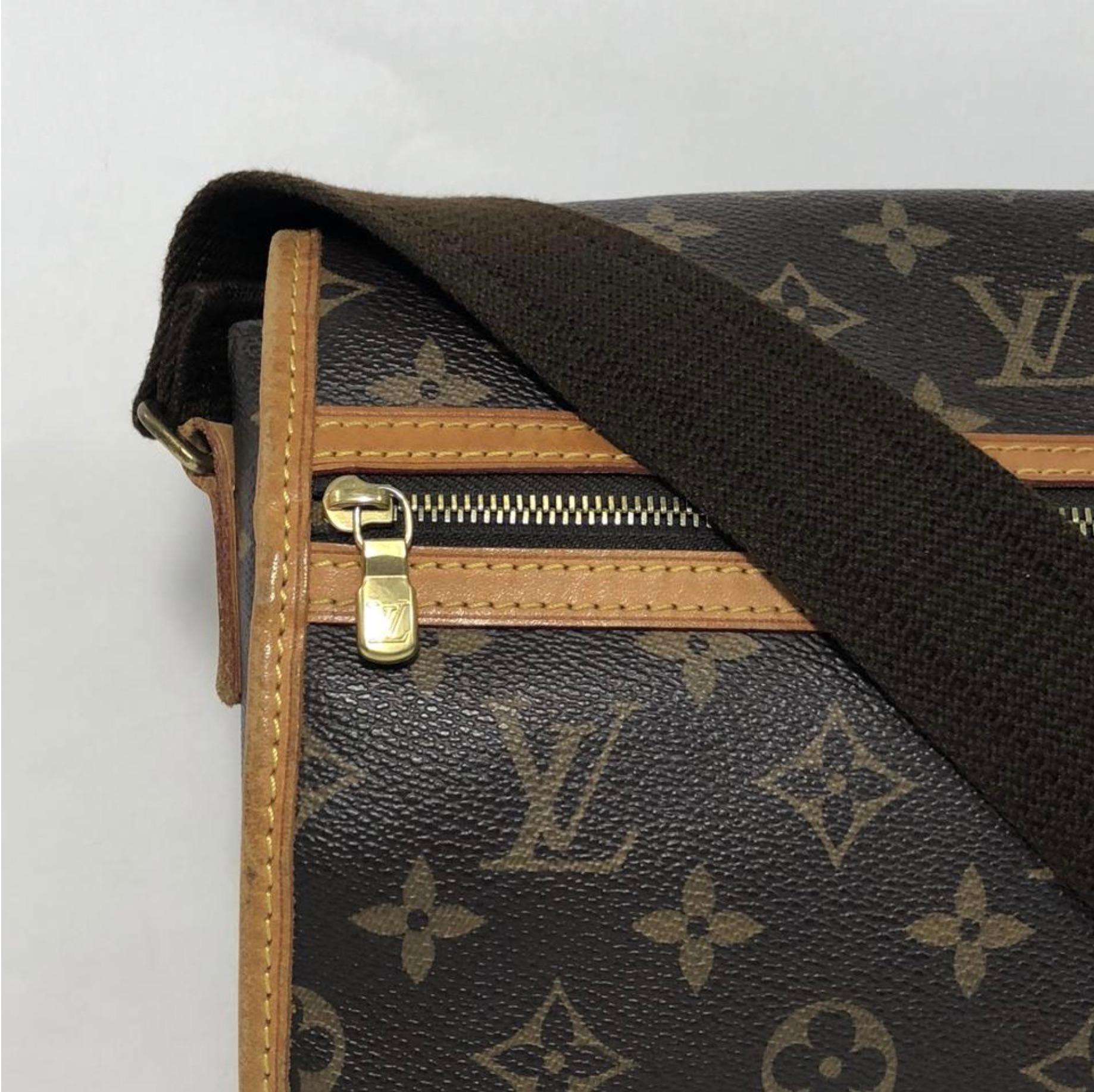 Black  Louis Vuitton Monogram Messenger Bosphore PM Crossbody Shoulder Handbag