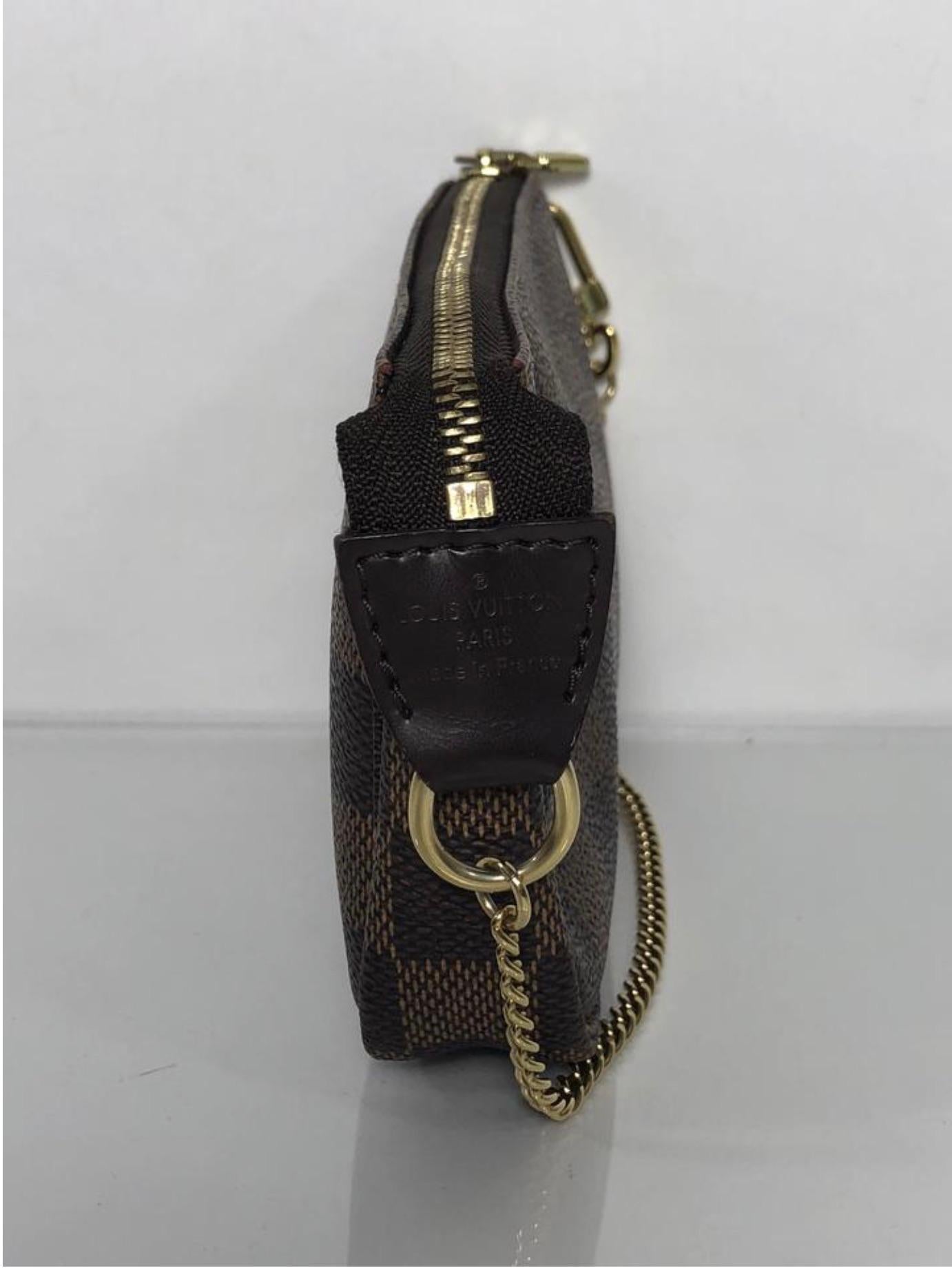 Louis Vuitton Damier Ebene Pochette Accessories Mini Wristlet In Good Condition For Sale In Saint Charles, IL