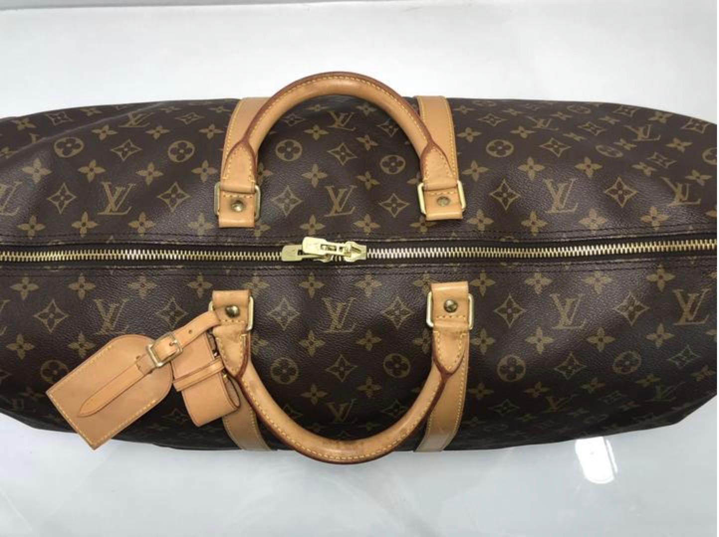 Louis Vuitton Monogram Keepall 60 Travel Bag In Good Condition In Saint Charles, IL