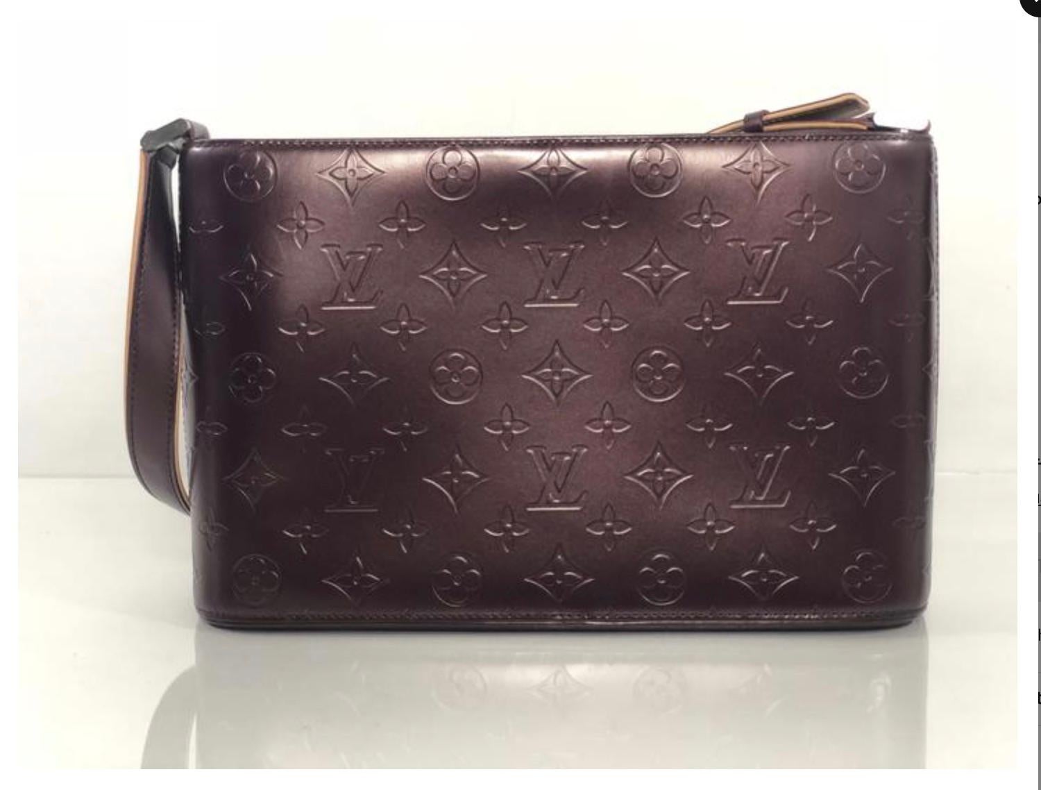 Louis Vuitton Matte Vernis Allston in Purple Shoulder Handbag For Sale 1