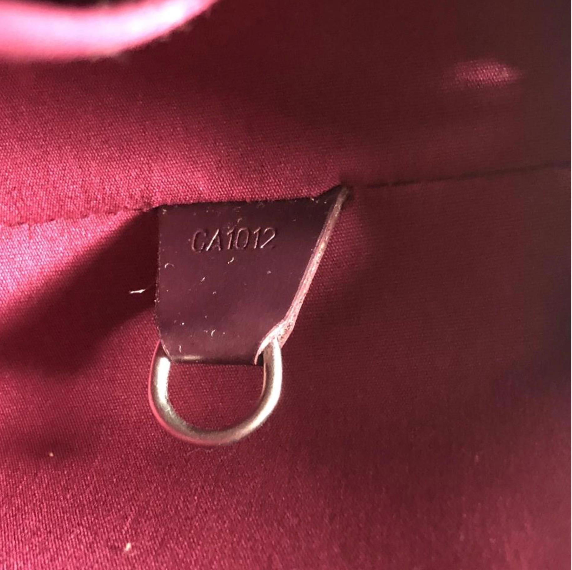  Louis Vuitton Matte Vernis Allston in Purple Shoulder Handbag For Sale 6