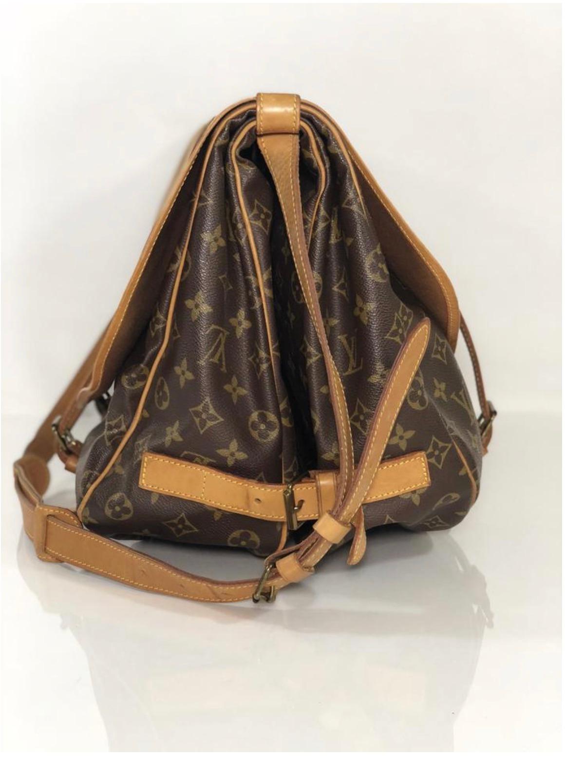 Louis Vuitton Monogram Saumur 43 Messenger Handbag For Sale 1
