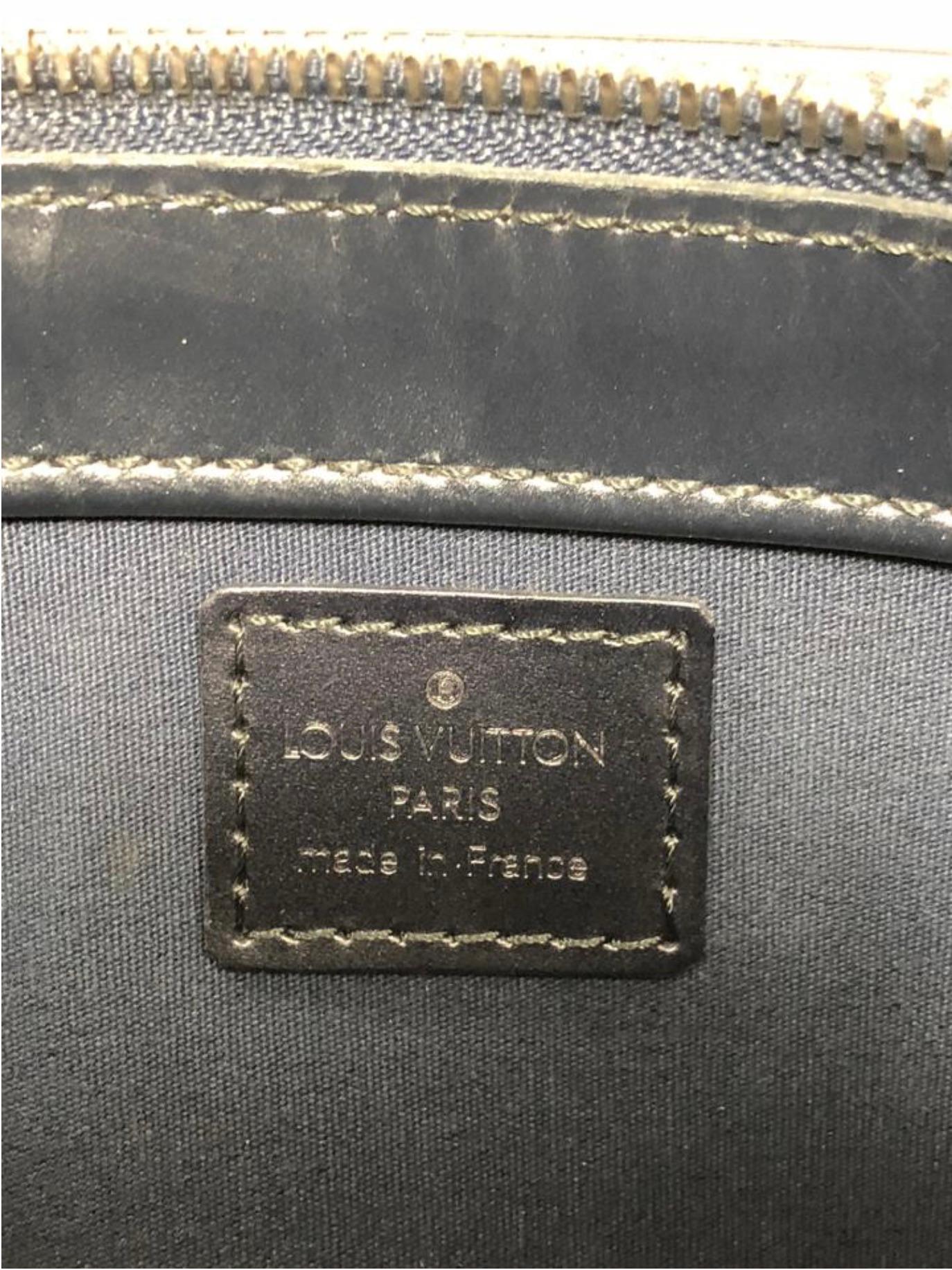 Louis Vuitton Matte Vernis Fowler in Blue Shoulder Handbag For Sale 6