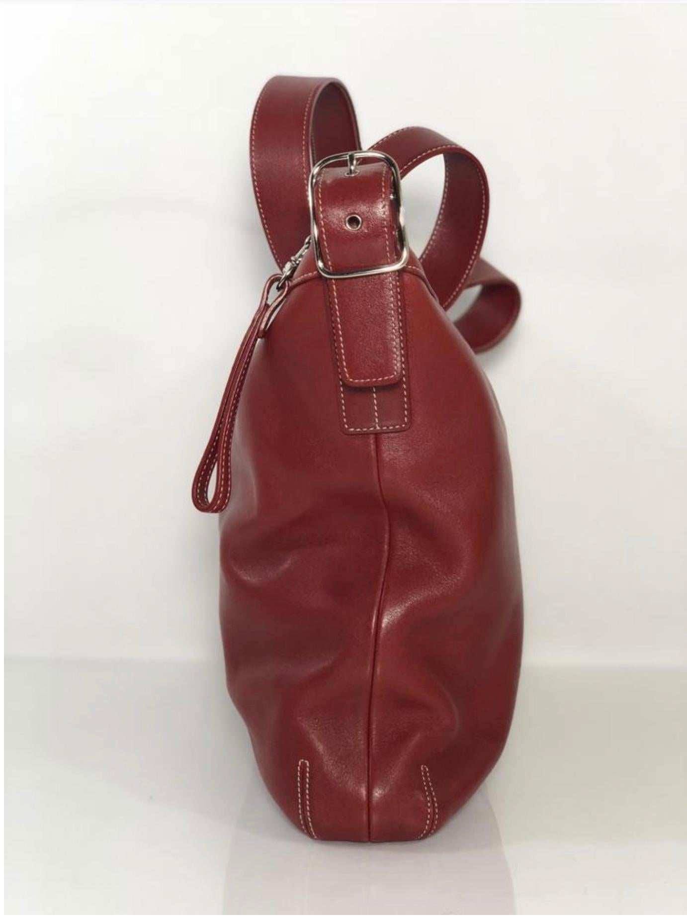 Women's or Men's Coach Vintage Large Slim Legacy Crossbody Shoulder Handbag in Deep Red For Sale