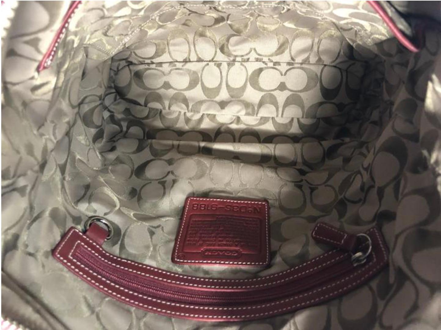 Coach Vintage Large Slim Legacy Crossbody Shoulder Handbag in Deep Red For Sale 4