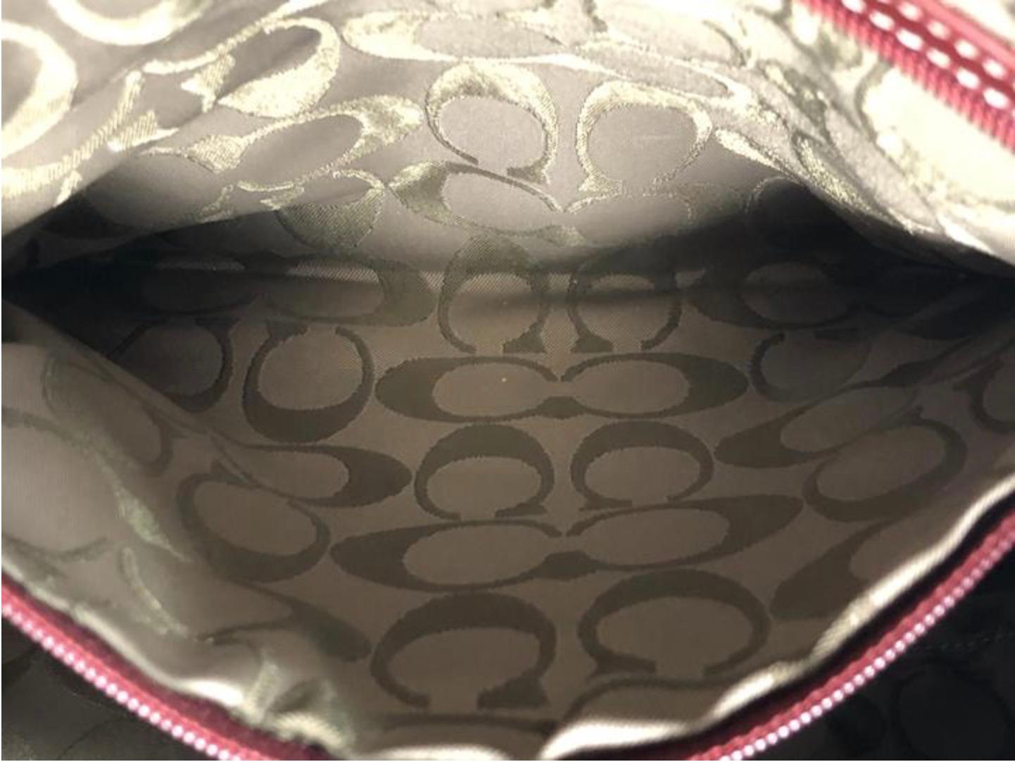 Coach Vintage Large Slim Legacy Crossbody Shoulder Handbag in Deep Red For Sale 5