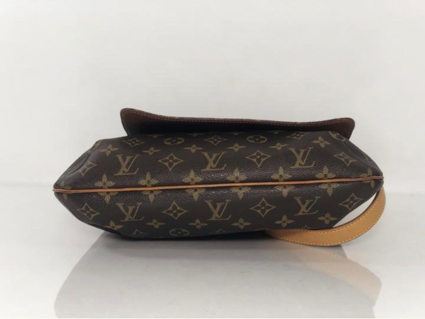 Louis Vuitton Monogram Musette Salsa GM Crossbody Shoulder Handbag For Sale 1