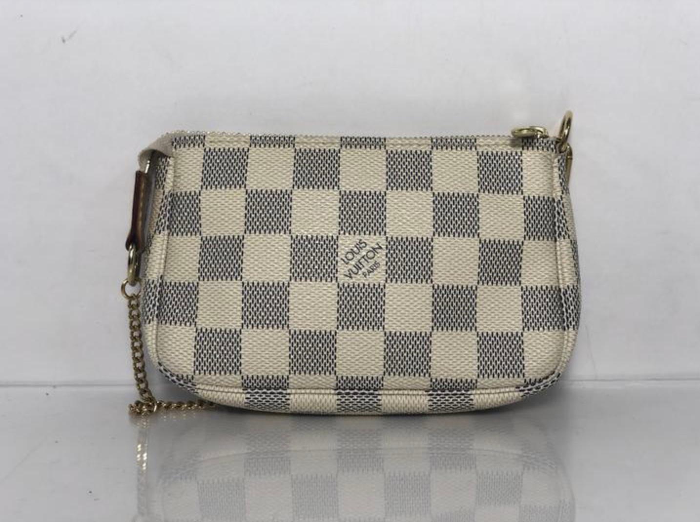 Women's or Men's Louis Vuitton Damier Azur Pochette Accessories Mini Wristlet Handbag For Sale