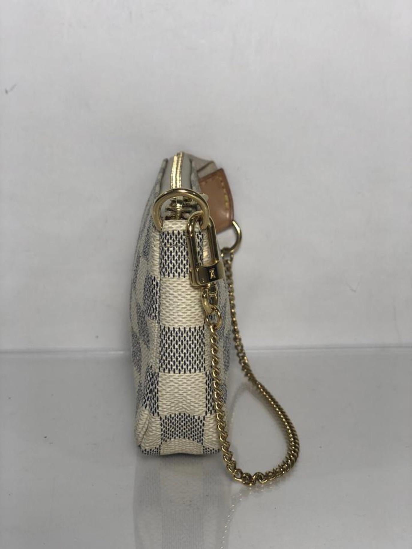 Louis Vuitton Damier Azur Pochette Accessories Mini Wristlet Handbag For Sale 1