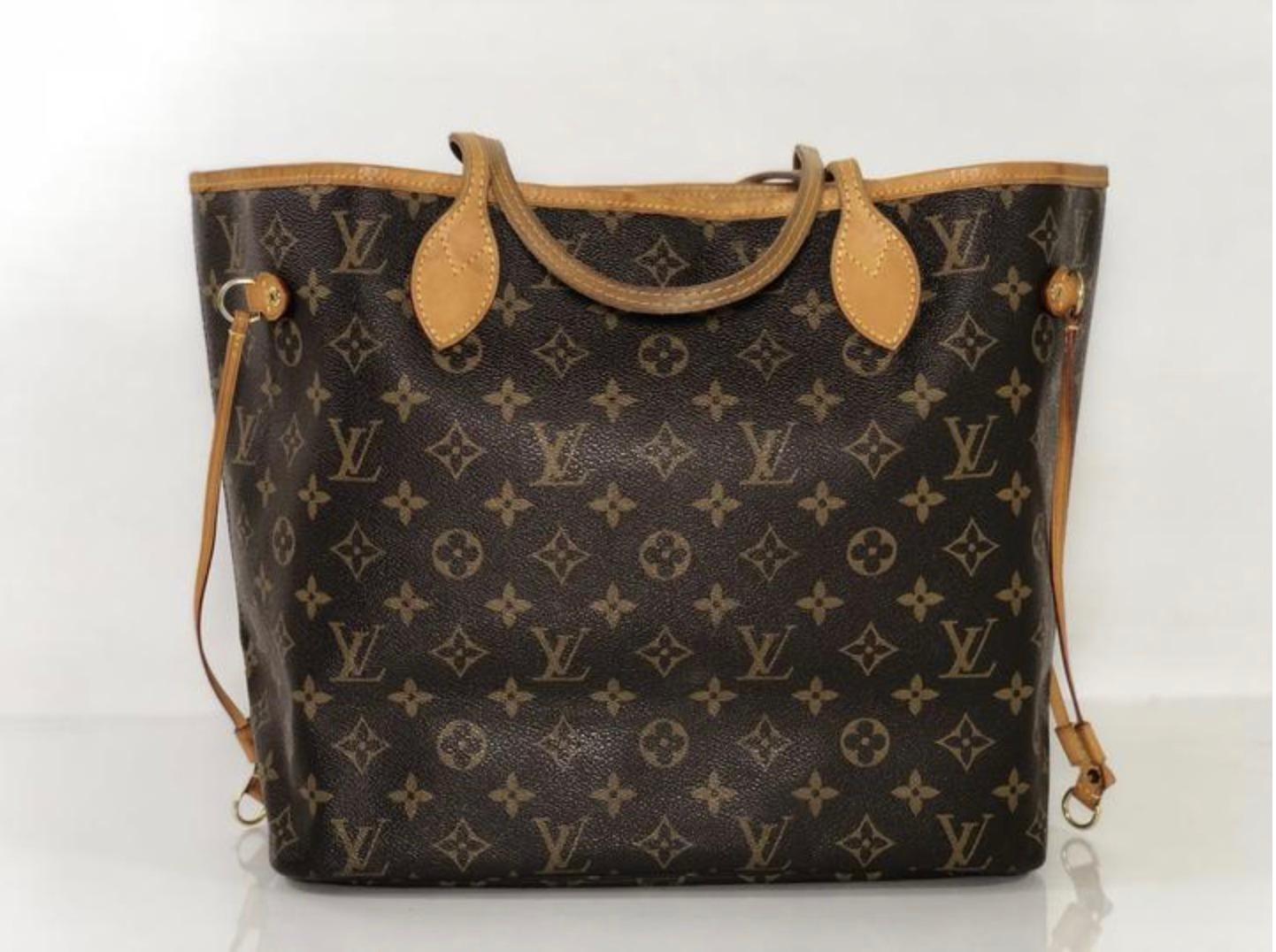Women's or Men's Louis Vuitton Monogram Neverfull MM Tote Shoulder Handbag For Sale