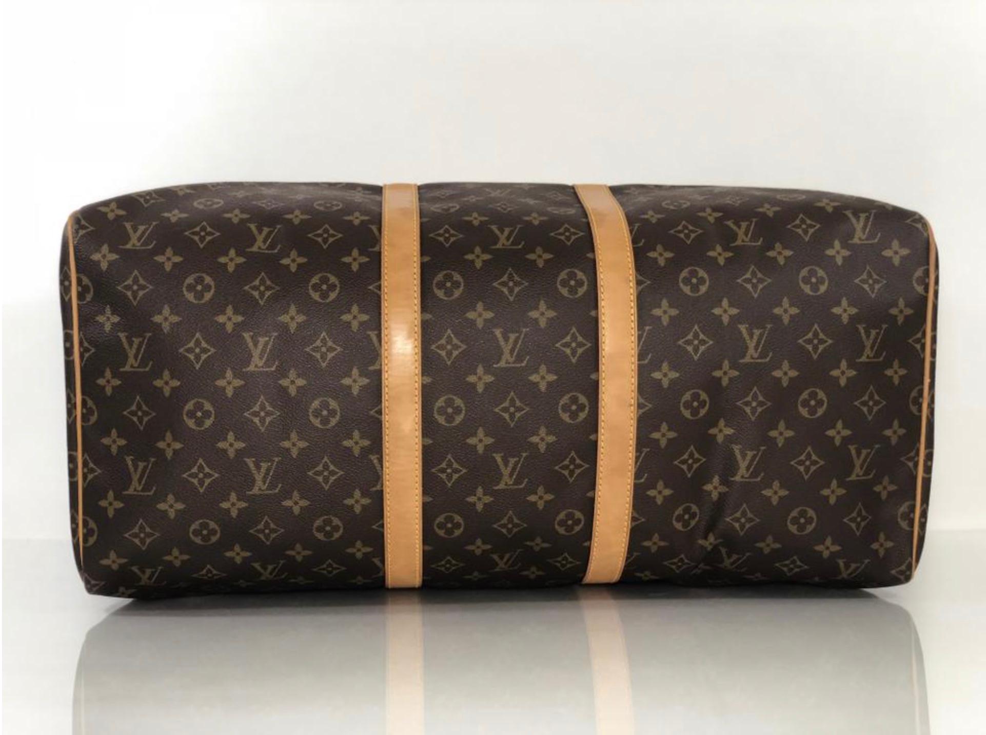  Louis Vuitton Monogram Keepall 55 Travel Top Handle Bag For Sale 3