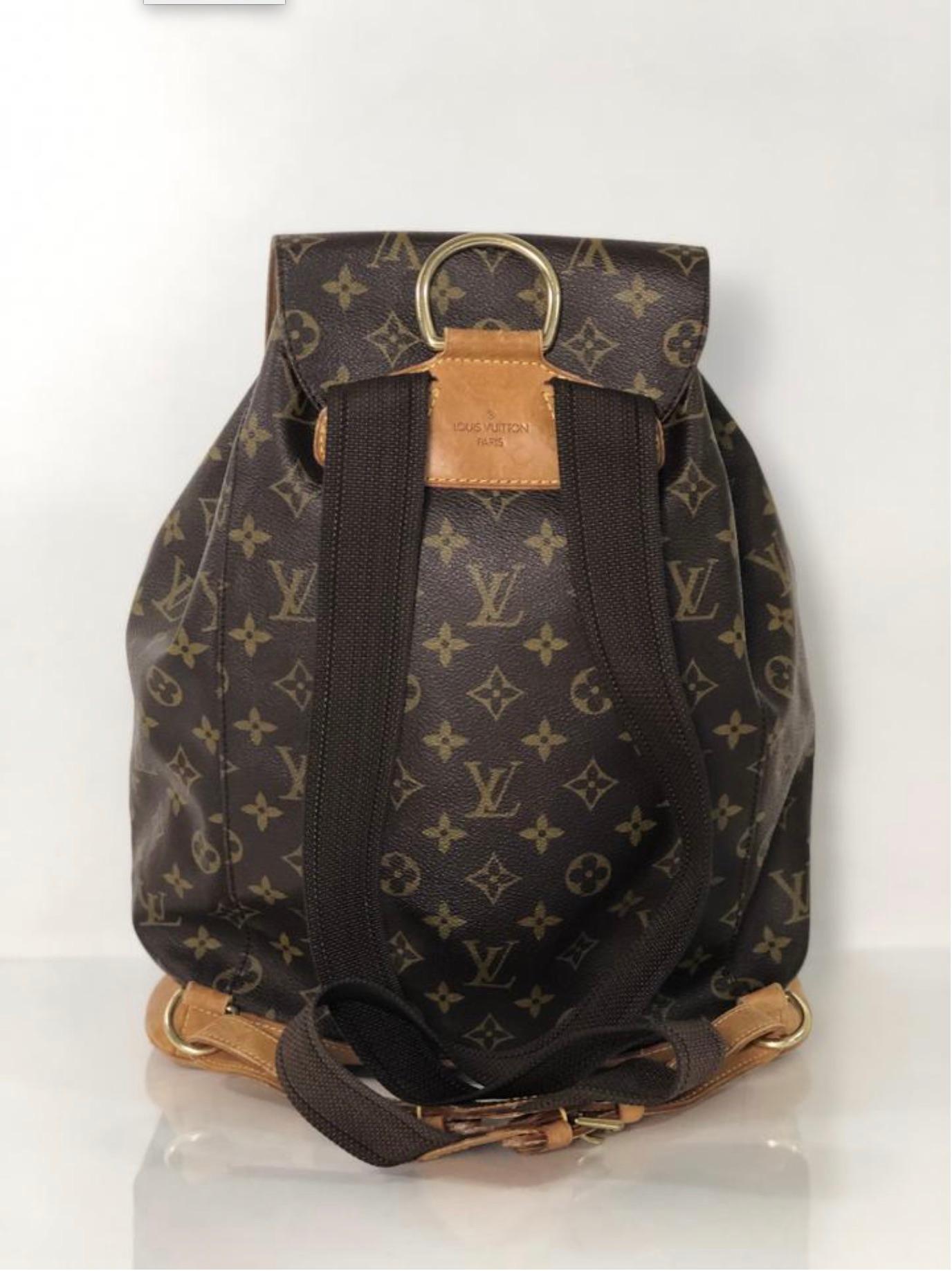  Louis Vuitton Monogram Montsouris GM Backpack Handbag In Good Condition For Sale In Saint Charles, IL