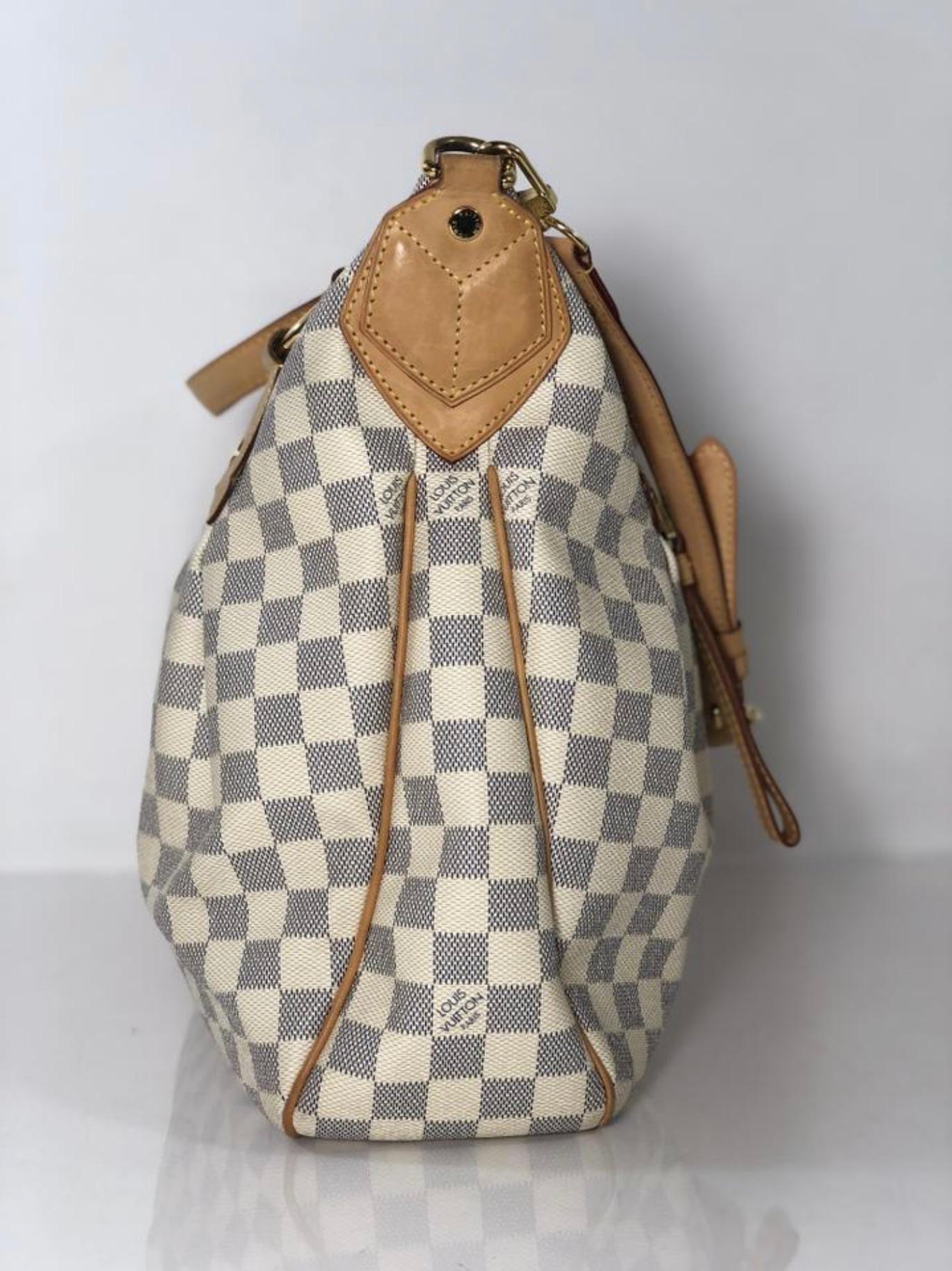 Louis Vuitton Damier Azur Evora MM Shoulder Handbag In Excellent Condition For Sale In Saint Charles, IL