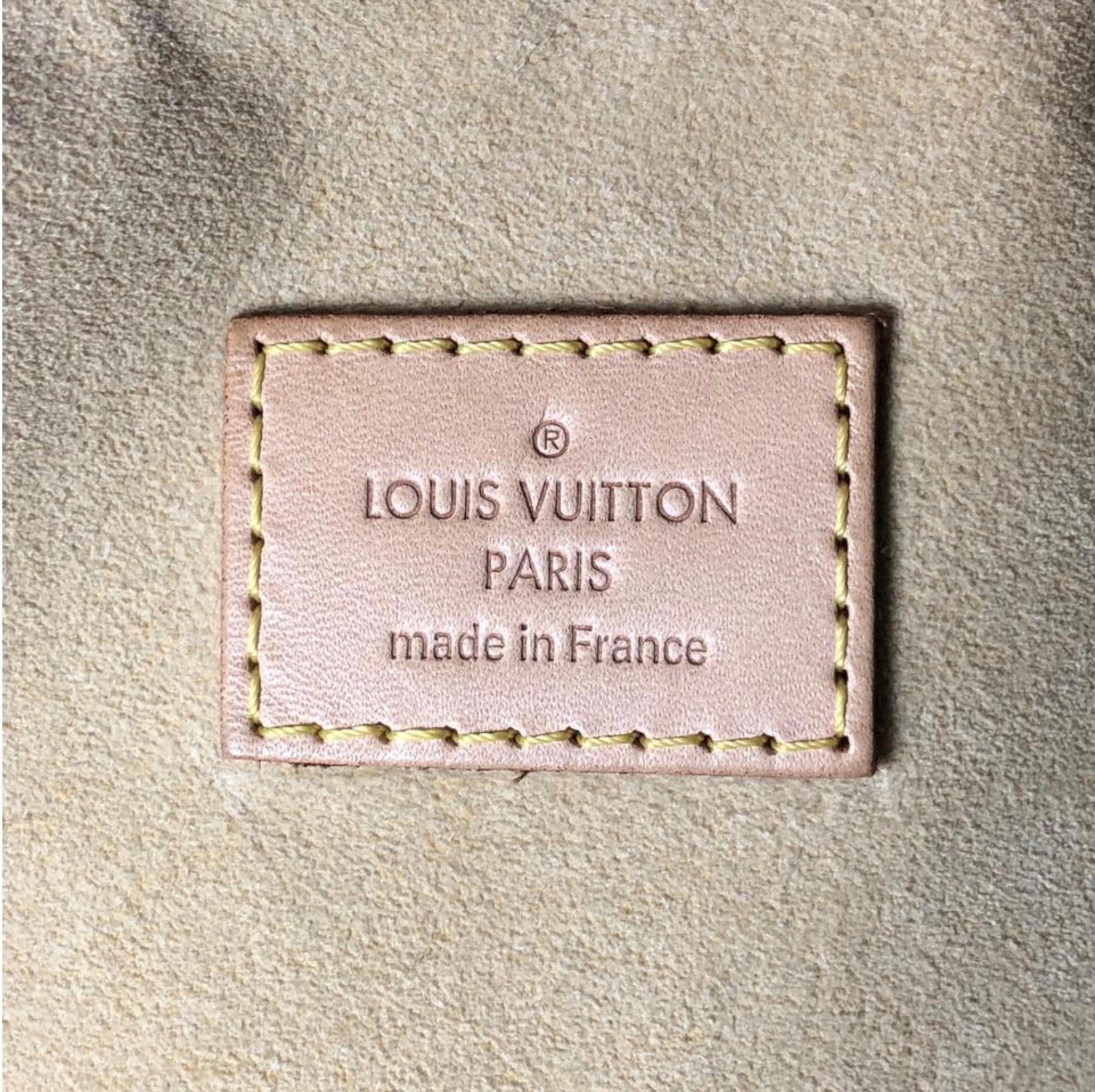 Louis Vuitton Damier Azur Evora MM Shoulder Handbag For Sale 6
