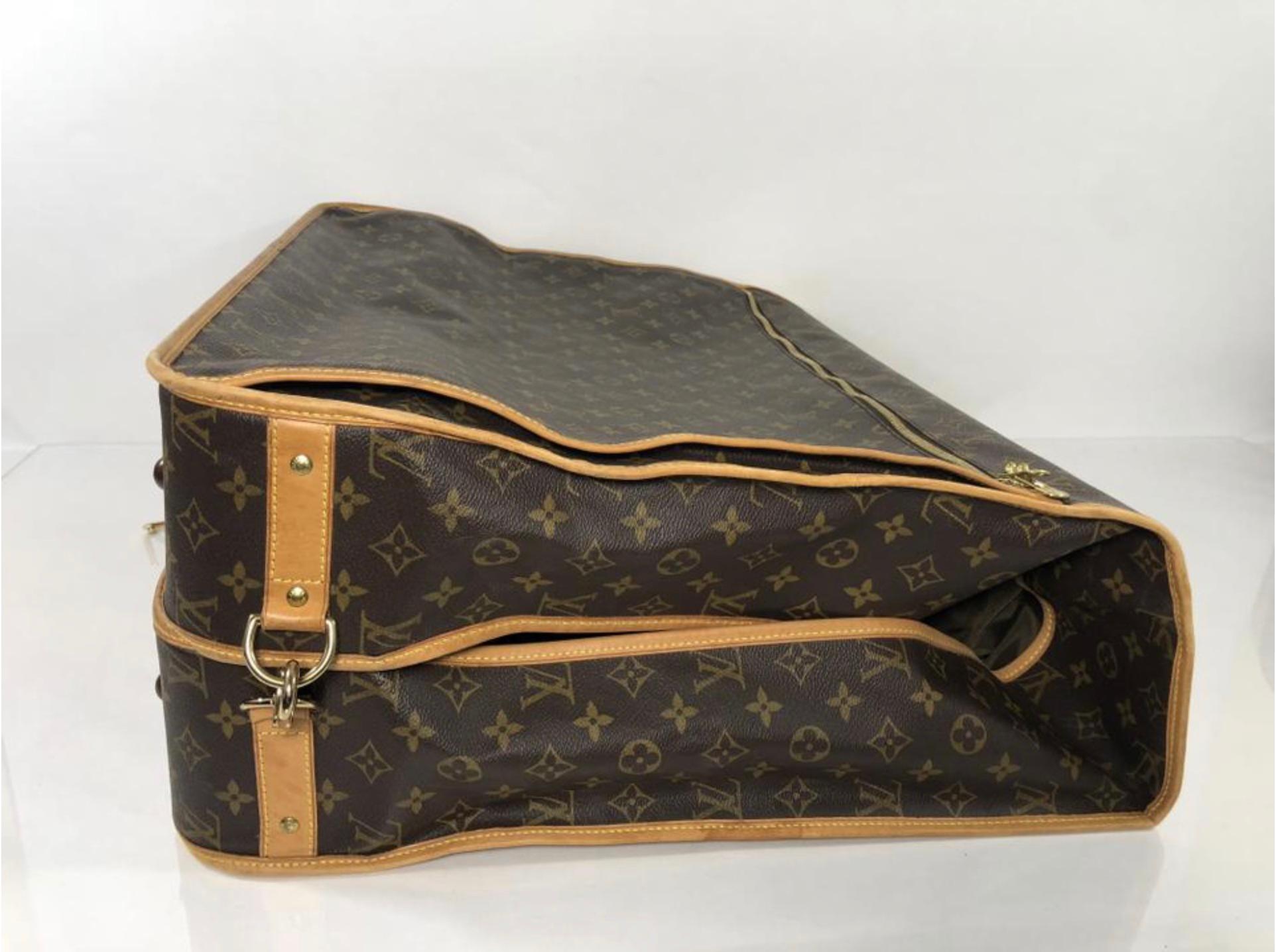 Women's or Men's  Louis Vuitton Monogram Portable Cabine Garment Cover Travel Handbag For Sale