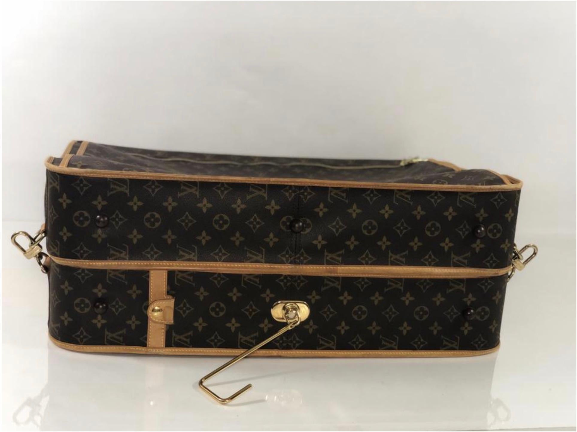  Louis Vuitton Monogram Portable Cabine Garment Cover Travel Handbag For Sale 2