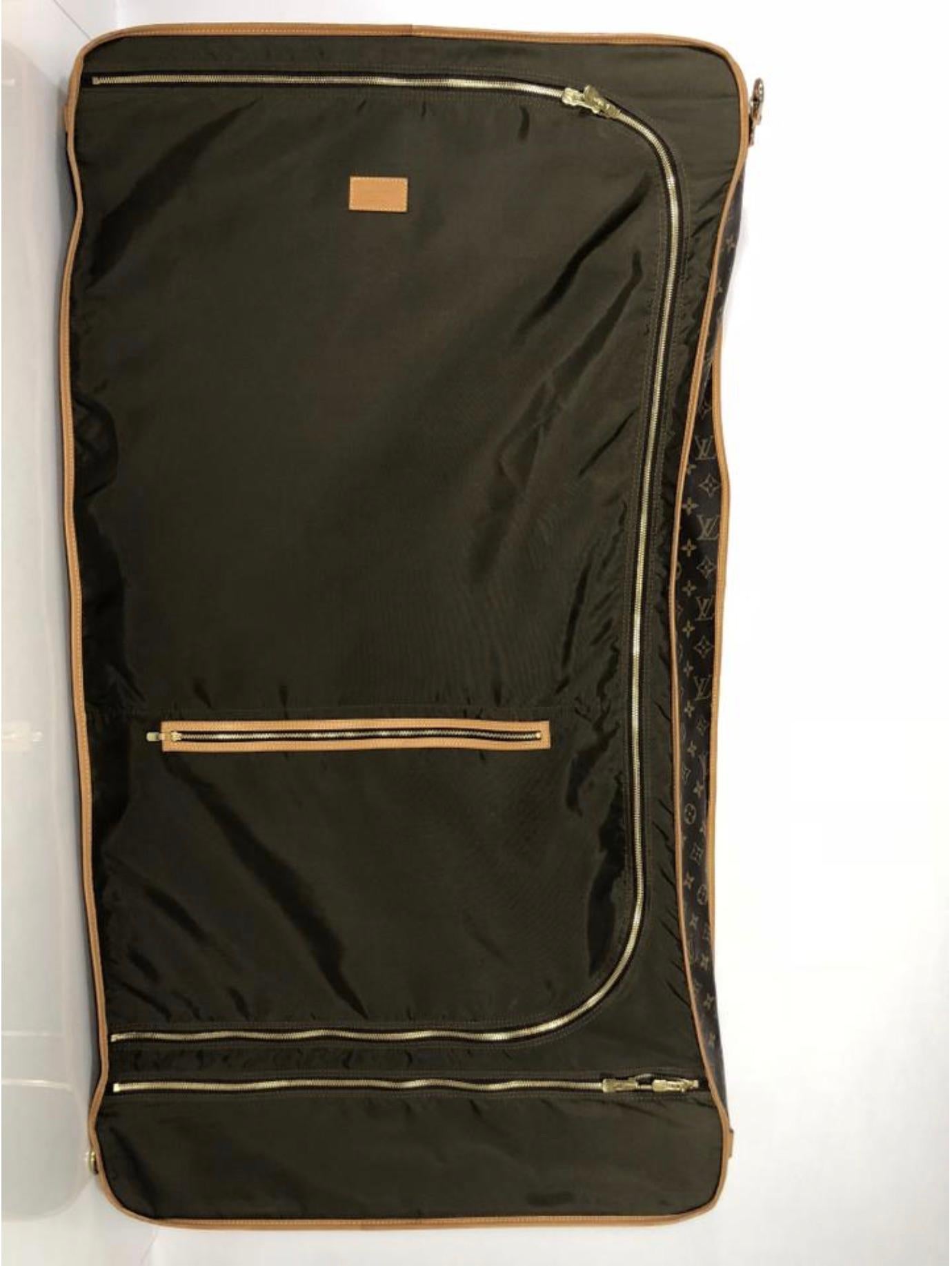  Louis Vuitton Monogram Portable Cabine Garment Cover Travel Handbag For Sale 4