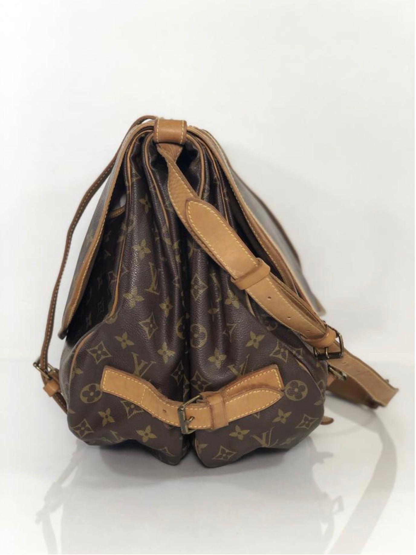 Black Louis Vuitton Monogram Saumur 43 Crossbody Shoulder Handbag For Sale