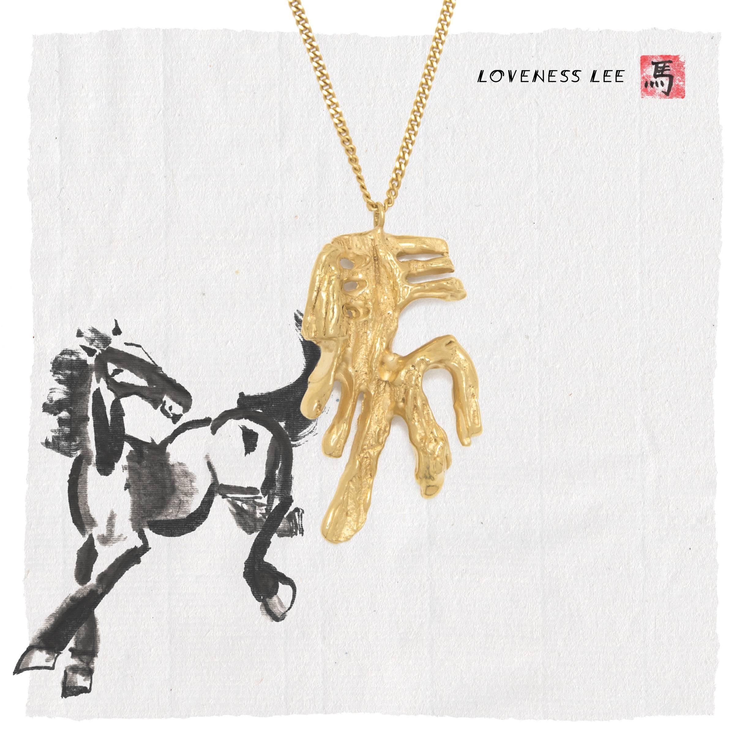 Loveness Lee - Chinese Zodiac Horse - Horoscope Gold Pendant Necklace In New Condition For Sale In London, GB