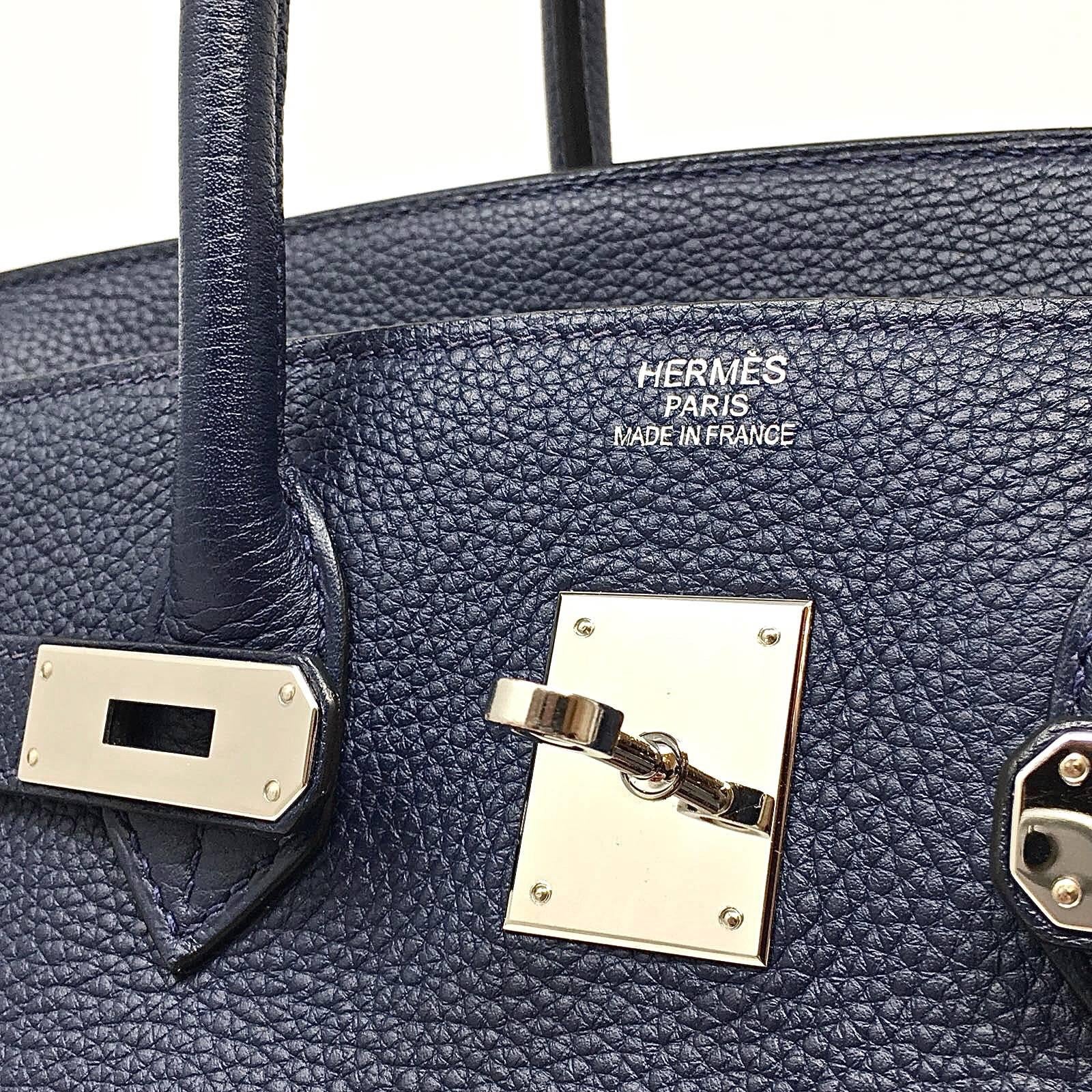 Hermes Paris Sac Birkin 35, Veau Togo Leather, Year 2009. Comes with keys, lock, clochette, rain protector, and orange Hermes box. Blue Prussian Leather, with fresh palladium hardware is a very modern and sophisticated combination. Very Good