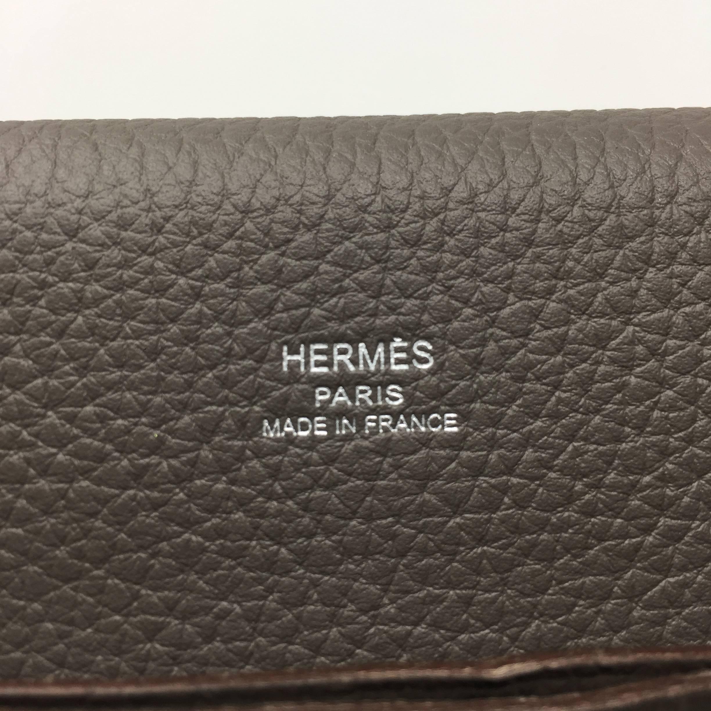 Hermes Paris Taurillon Clemance Sac Roulis Leather Shoulder Bag  , 2011 2