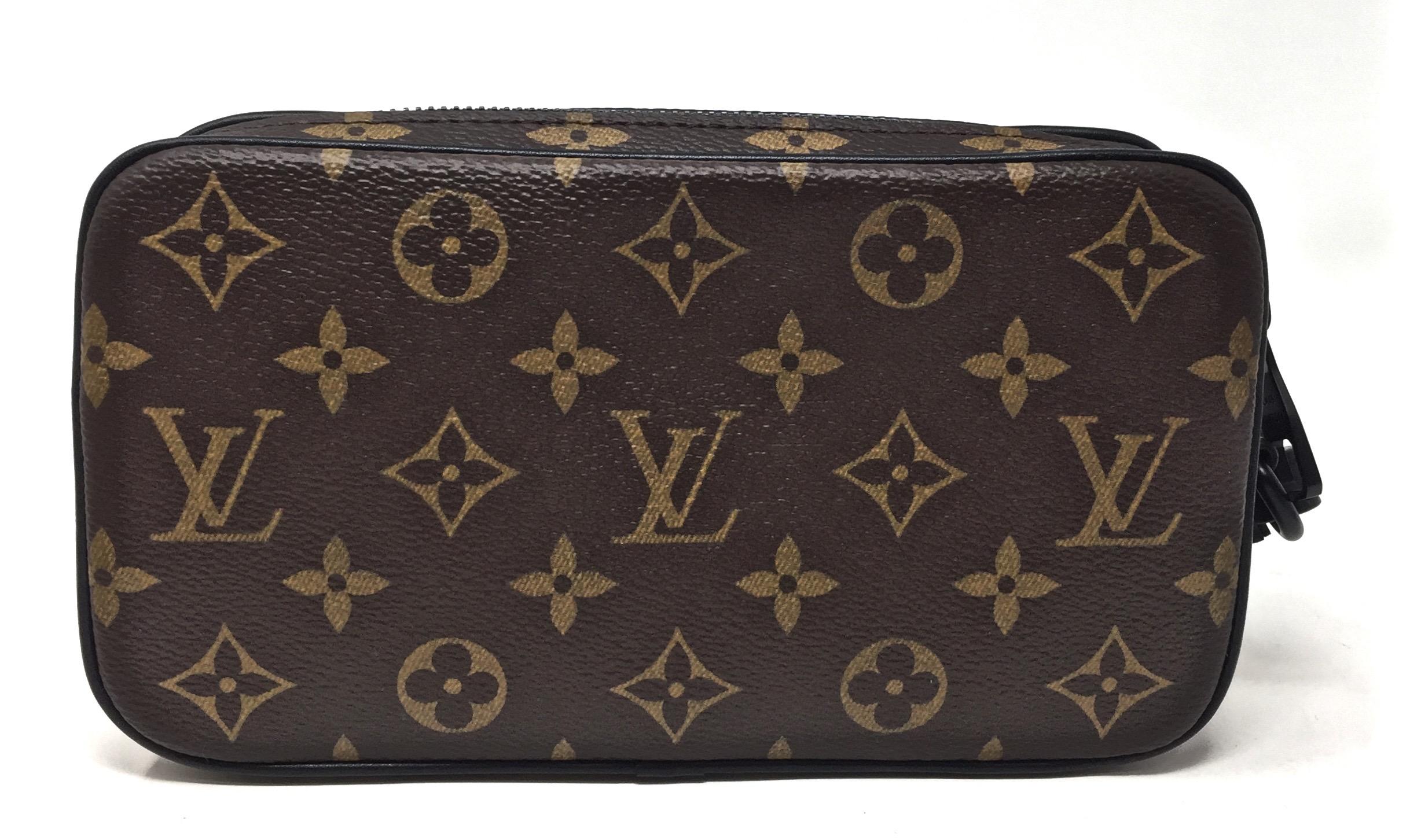 Black  Clutch LOUIS VUITTON  x Virgil PO Volga 2018 Collection