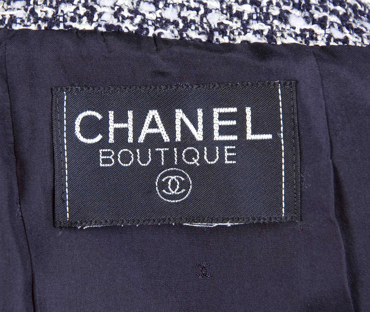 Chanel Cropped Jacket 3