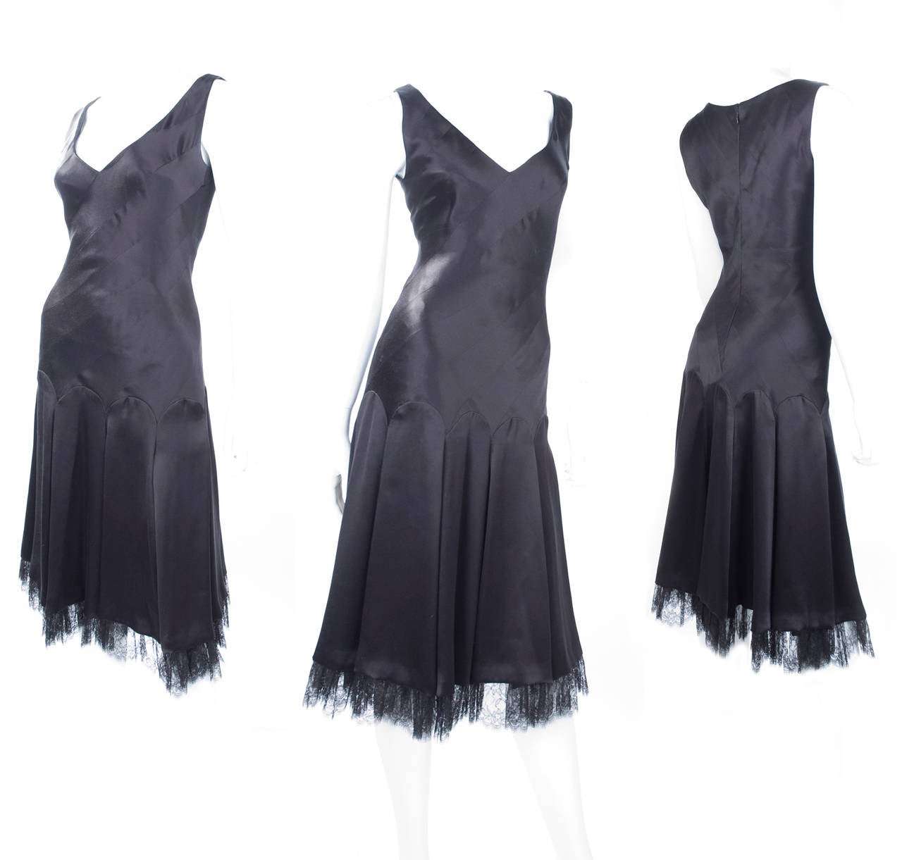 Givenchy Couture Black Silk Satin Dress.
Size 38 EU
Measurements:
Length 101 cm - 40