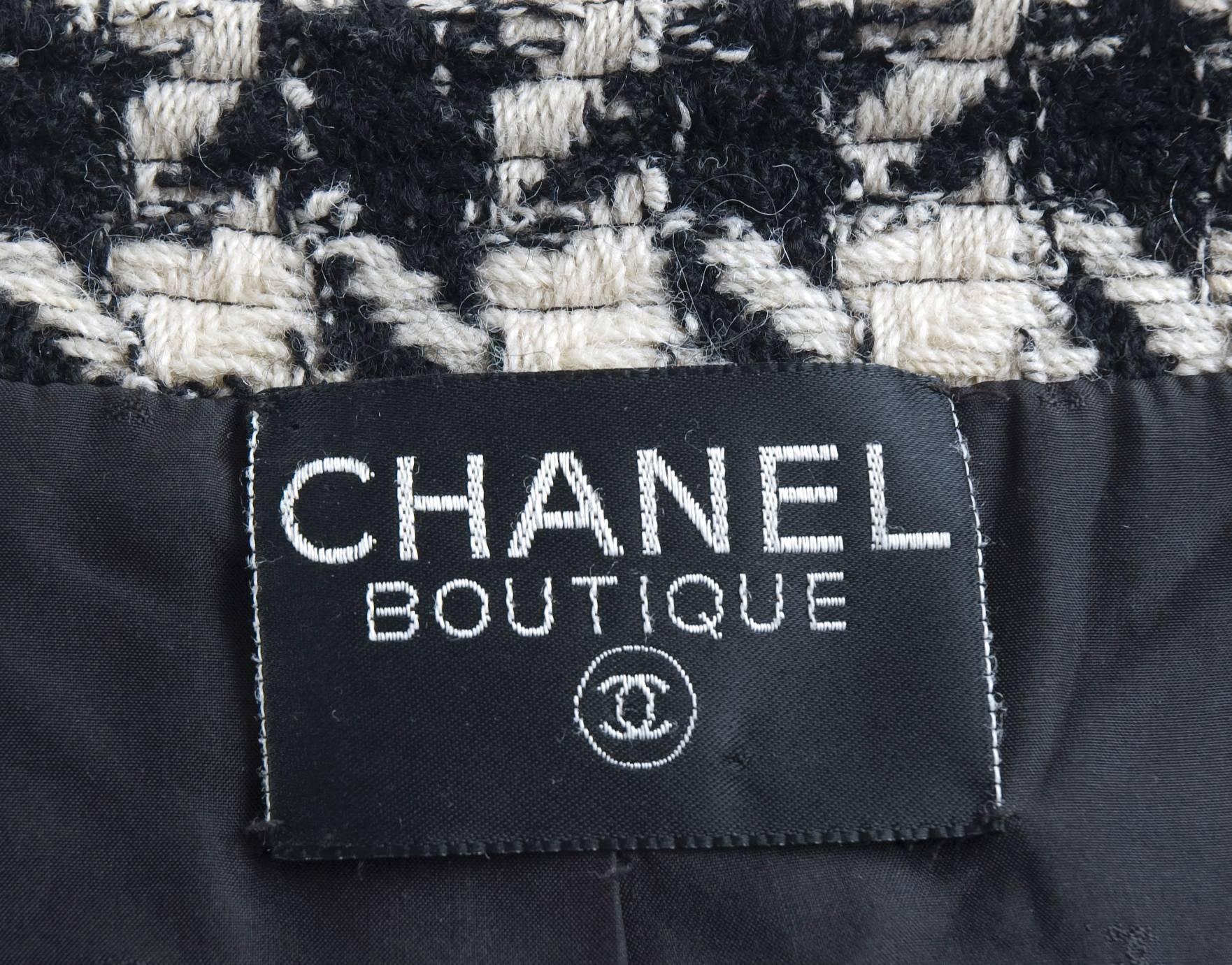 80's Rare Iconic Vintage Chanel Jacket with Jewel Appliques For Sale 2