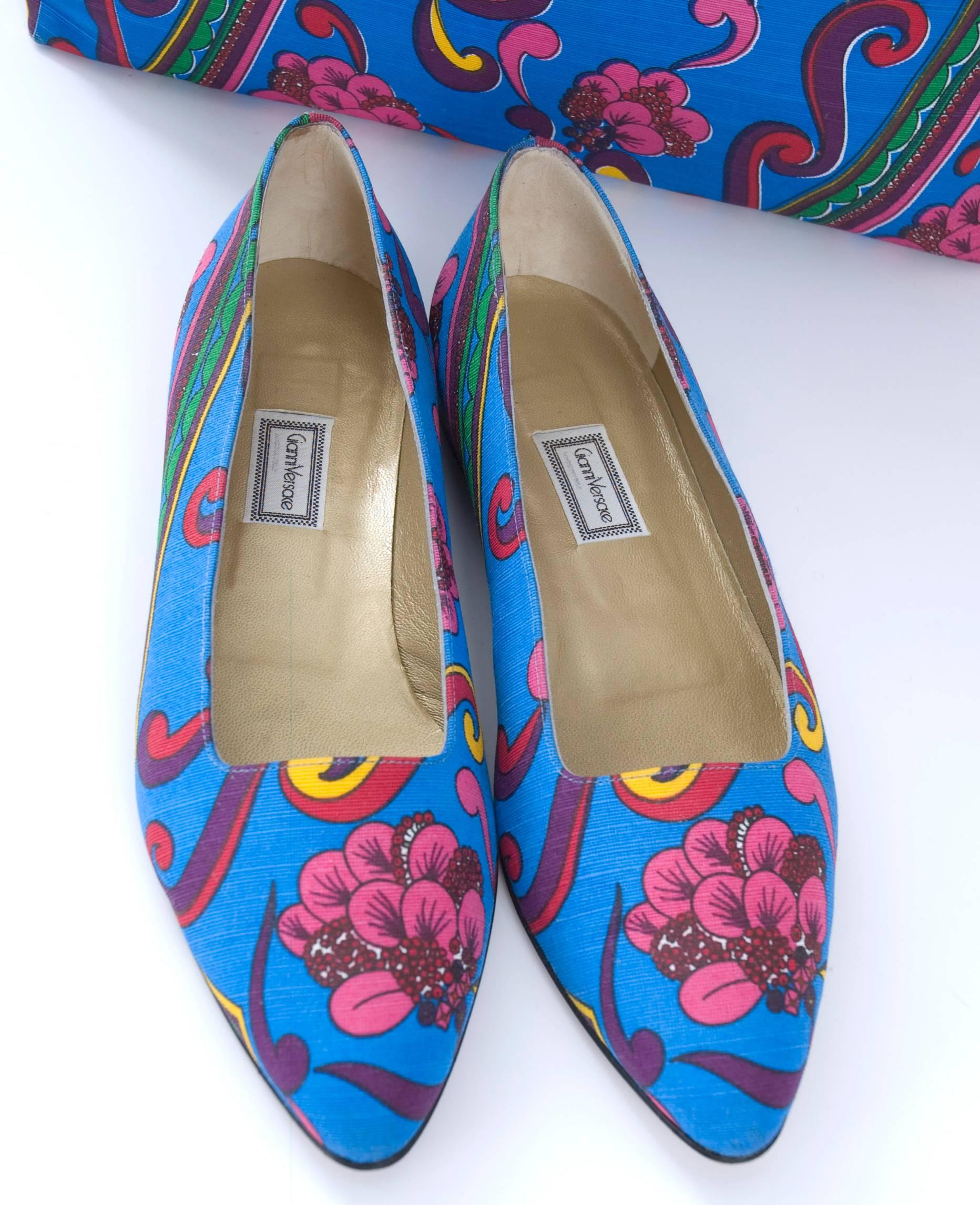 Vintage Gianni Versace Couture Purse and Shoes In Excellent Condition For Sale In Hamburg, Deutschland